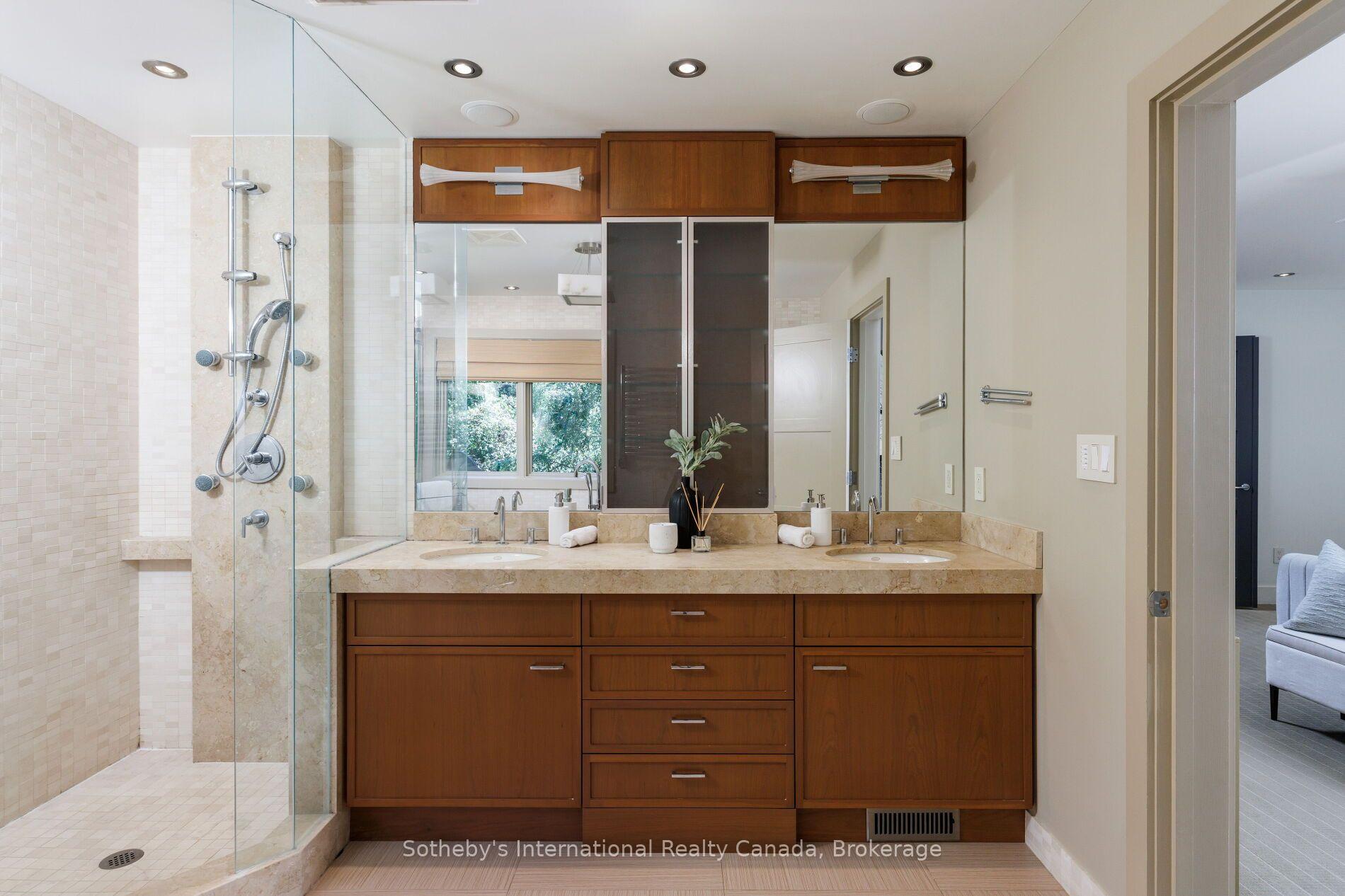 Photo 27 of 56 Birch Hill Lane, Oakville, Southwest — HOMEH