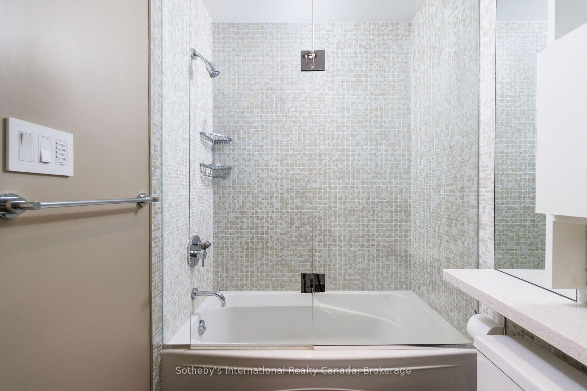 Photo 30 of 56 Birch Hill Lane, Oakville, Southwest — HOMEH