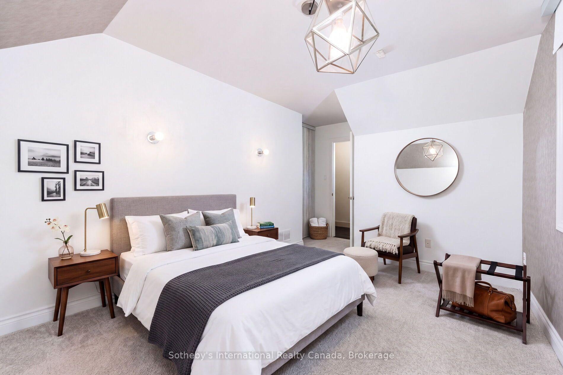 Photo 35 of 56 Birch Hill Lane, Oakville, Southwest — HOMEH