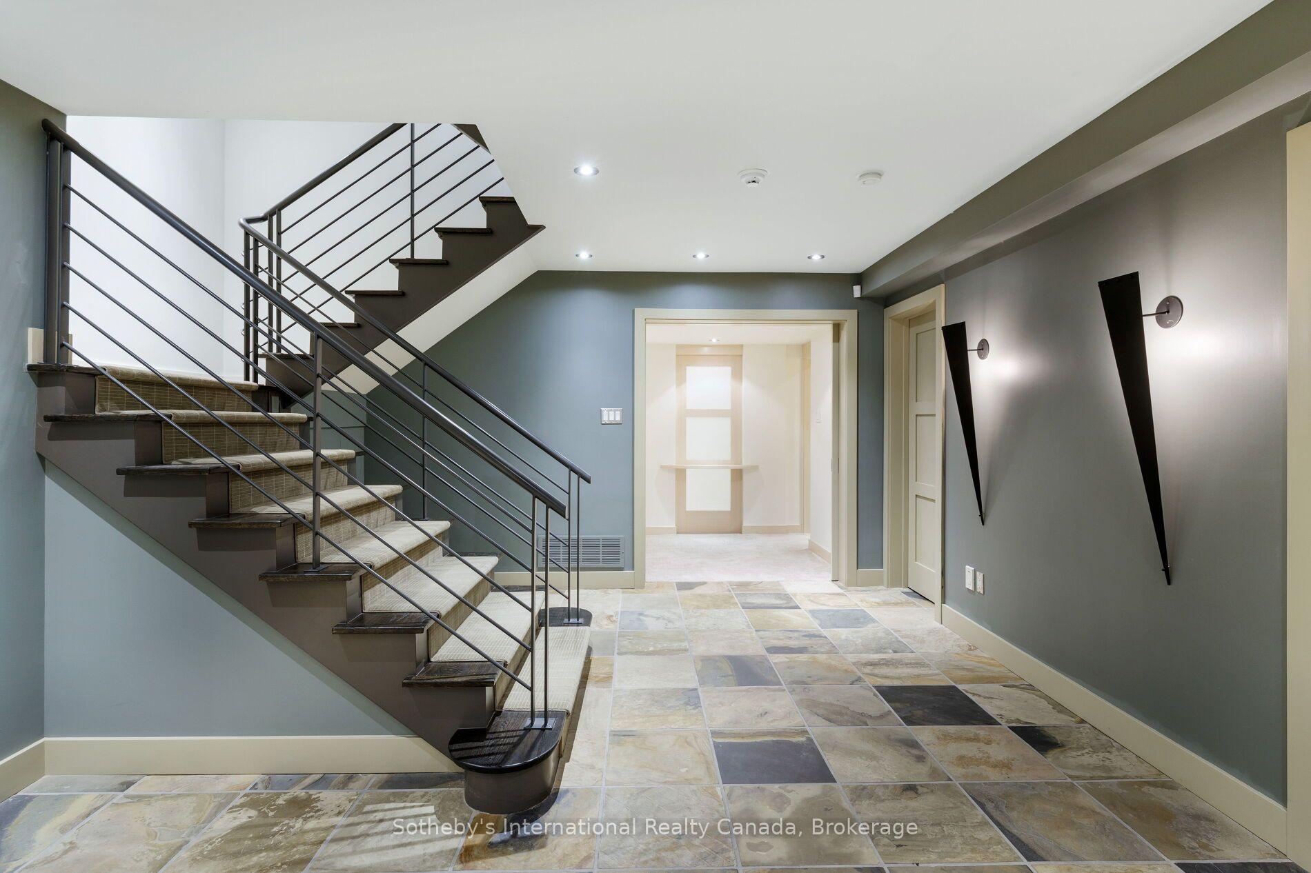 Photo 37 of 56 Birch Hill Lane, Oakville, Southwest — HOMEH