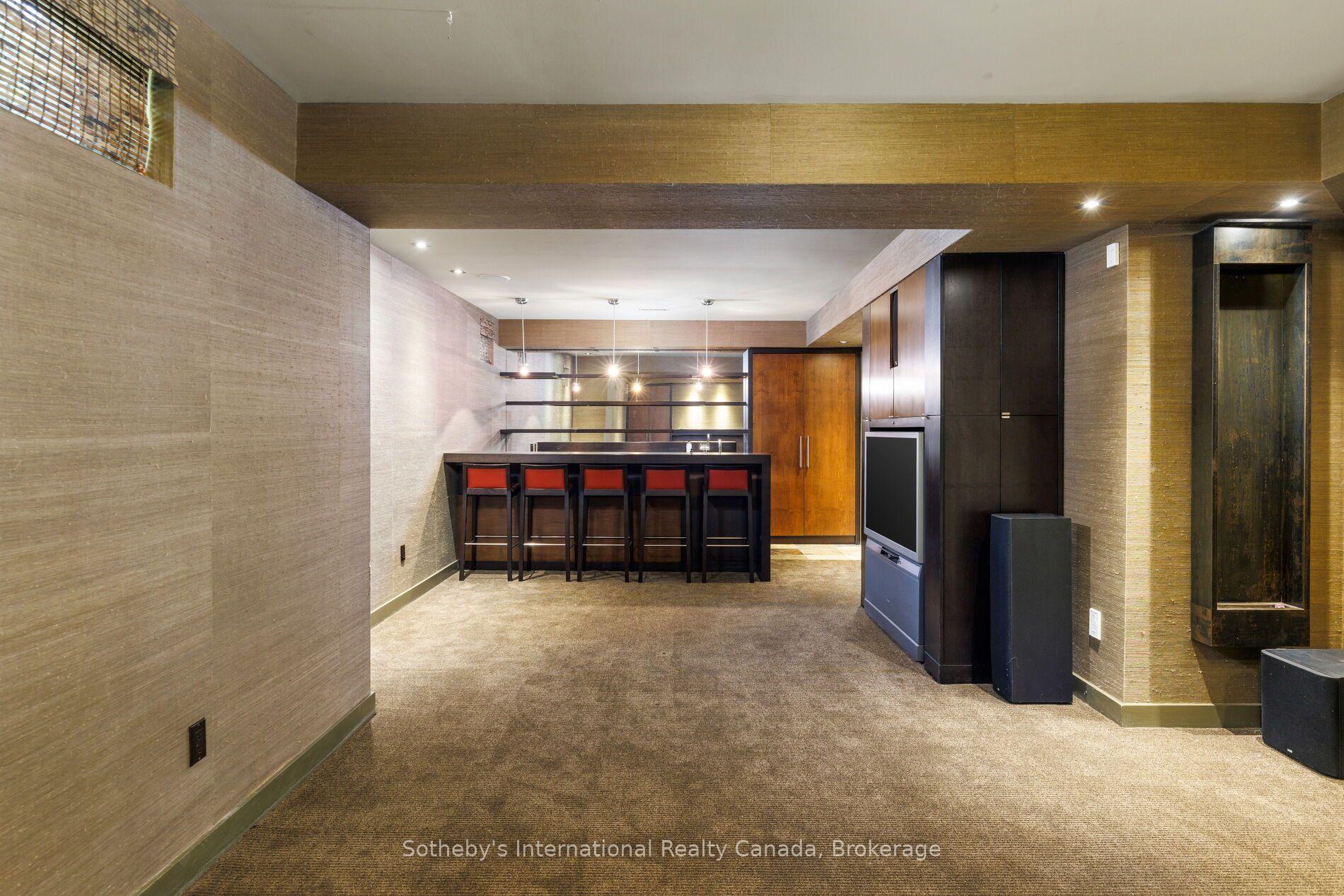 Photo 39 of 56 Birch Hill Lane, Oakville, Southwest — HOMEH