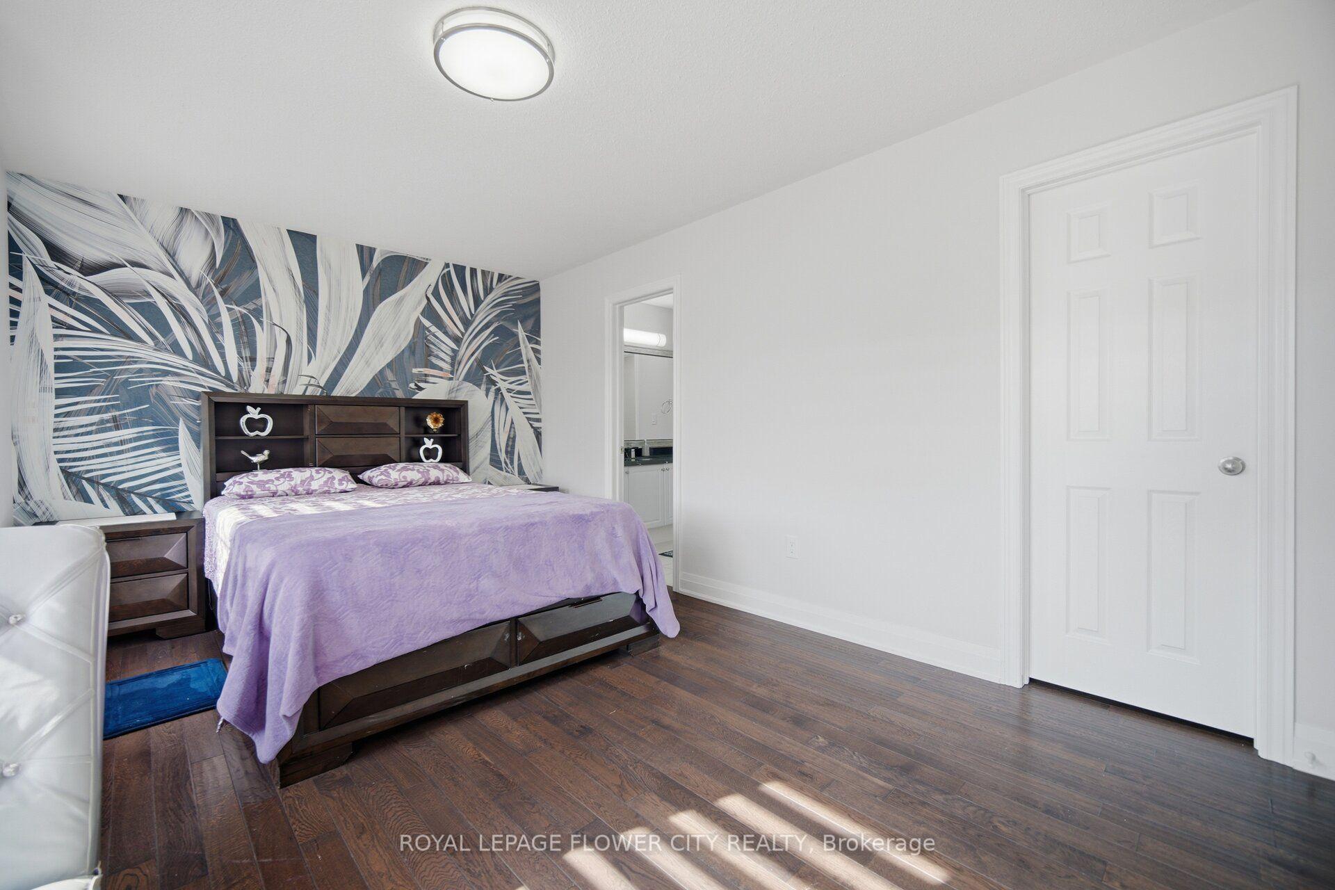 Photo 35 of 93 John Carroll Drive E, Brampton, Toronto Gore Rural Estate — HOMEH