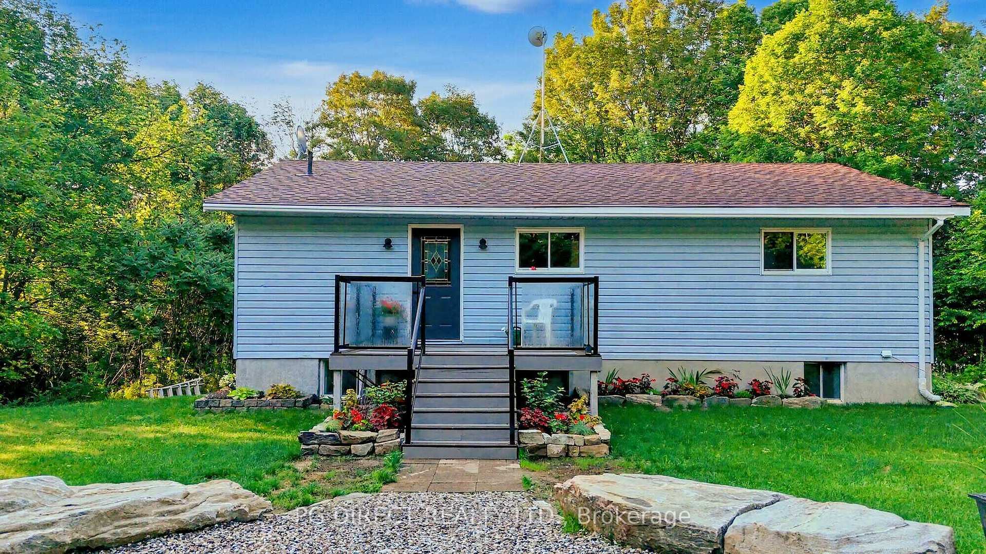 Photo of 3089 Burnstown Road