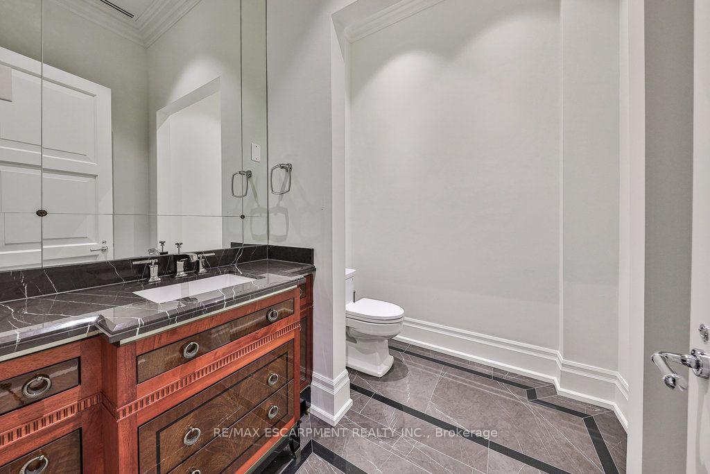 Photo 3 of Unit PH5, 300 Randall Road, Oakville, Old Oakville — HOMEH