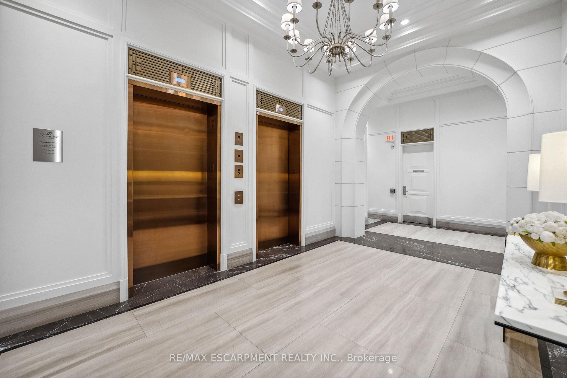 Photo 16 of Unit PH5, 300 Randall Road, Oakville, Old Oakville — HOMEH