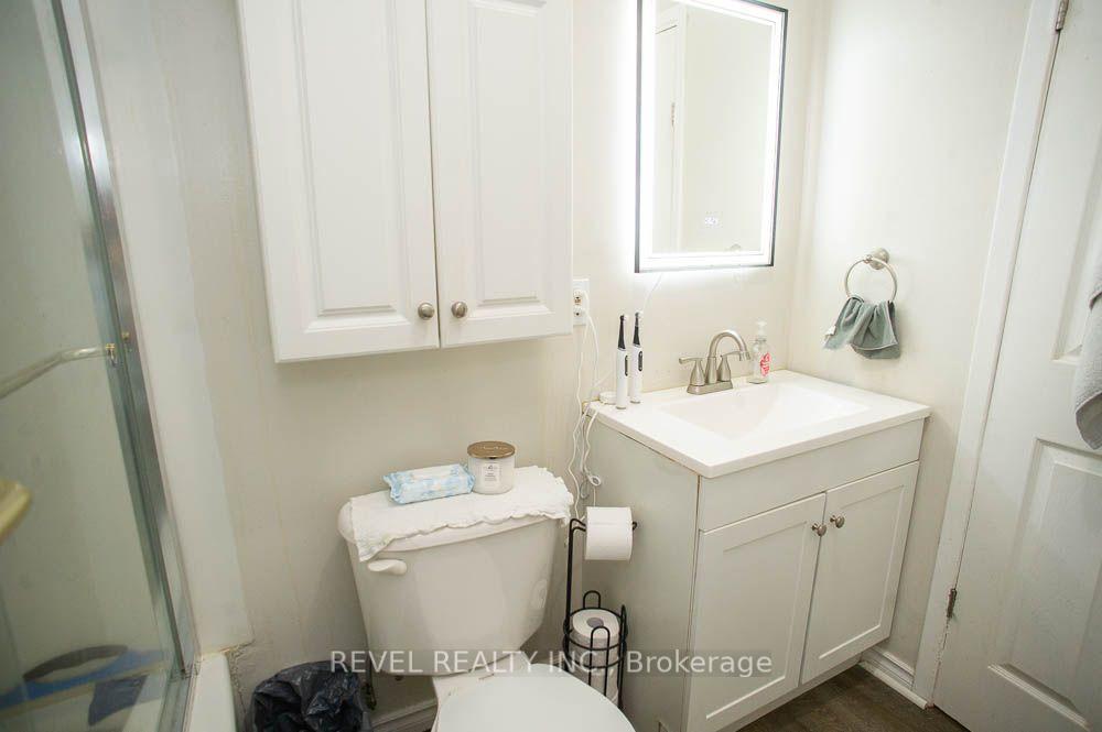 Photo 11 of 59 Brock Street, Brantford, Victoria/Arthur — HOMEH