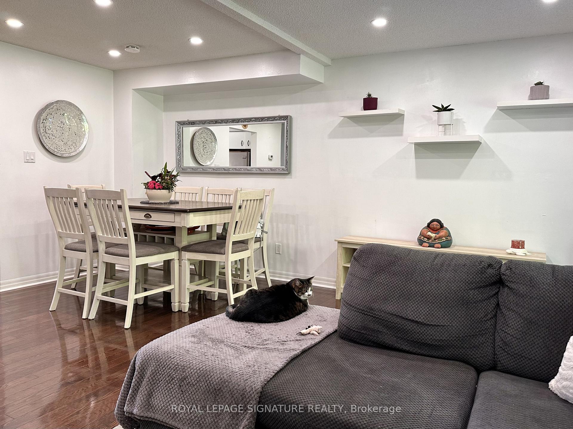 Photo 7 of 602 Gibney Crescent, Newmarket, Summerhill Estates — HOMEH