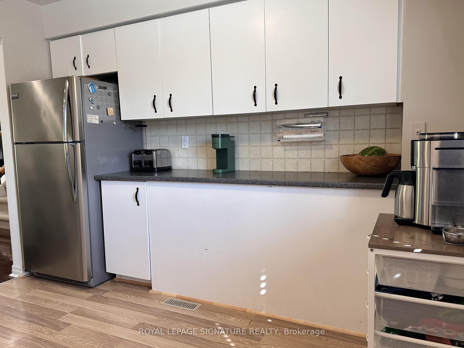 Photo 11 of 602 Gibney Crescent, Newmarket, Summerhill Estates — HOMEH