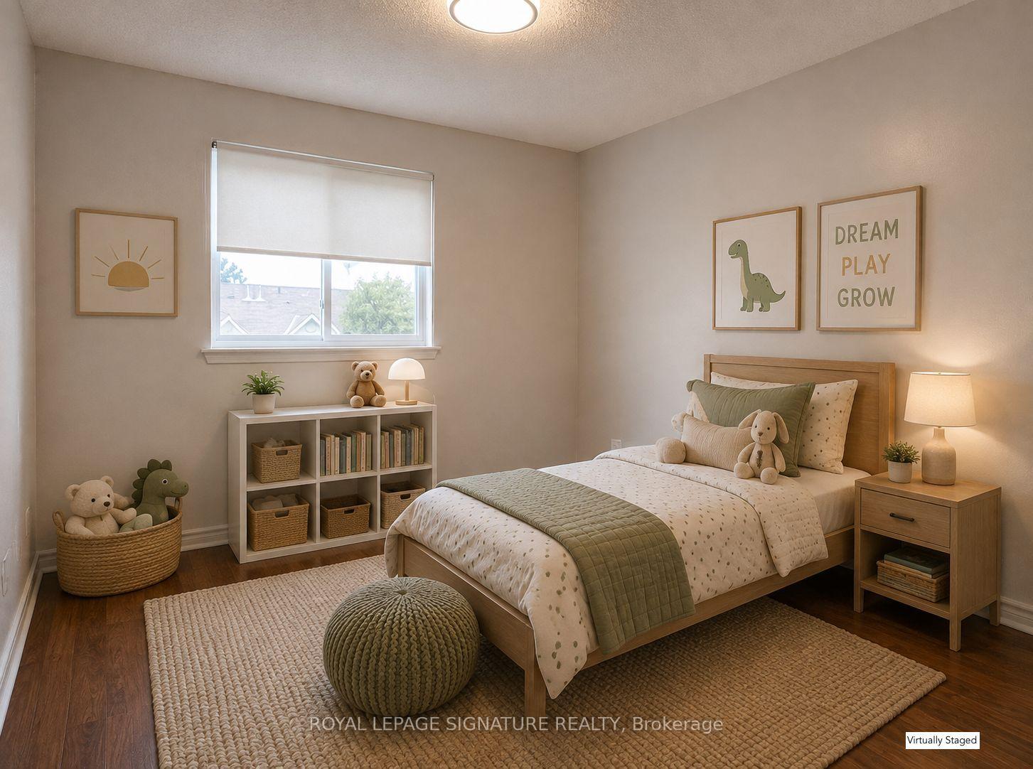 Photo 14 of 602 Gibney Crescent, Newmarket, Summerhill Estates — HOMEH