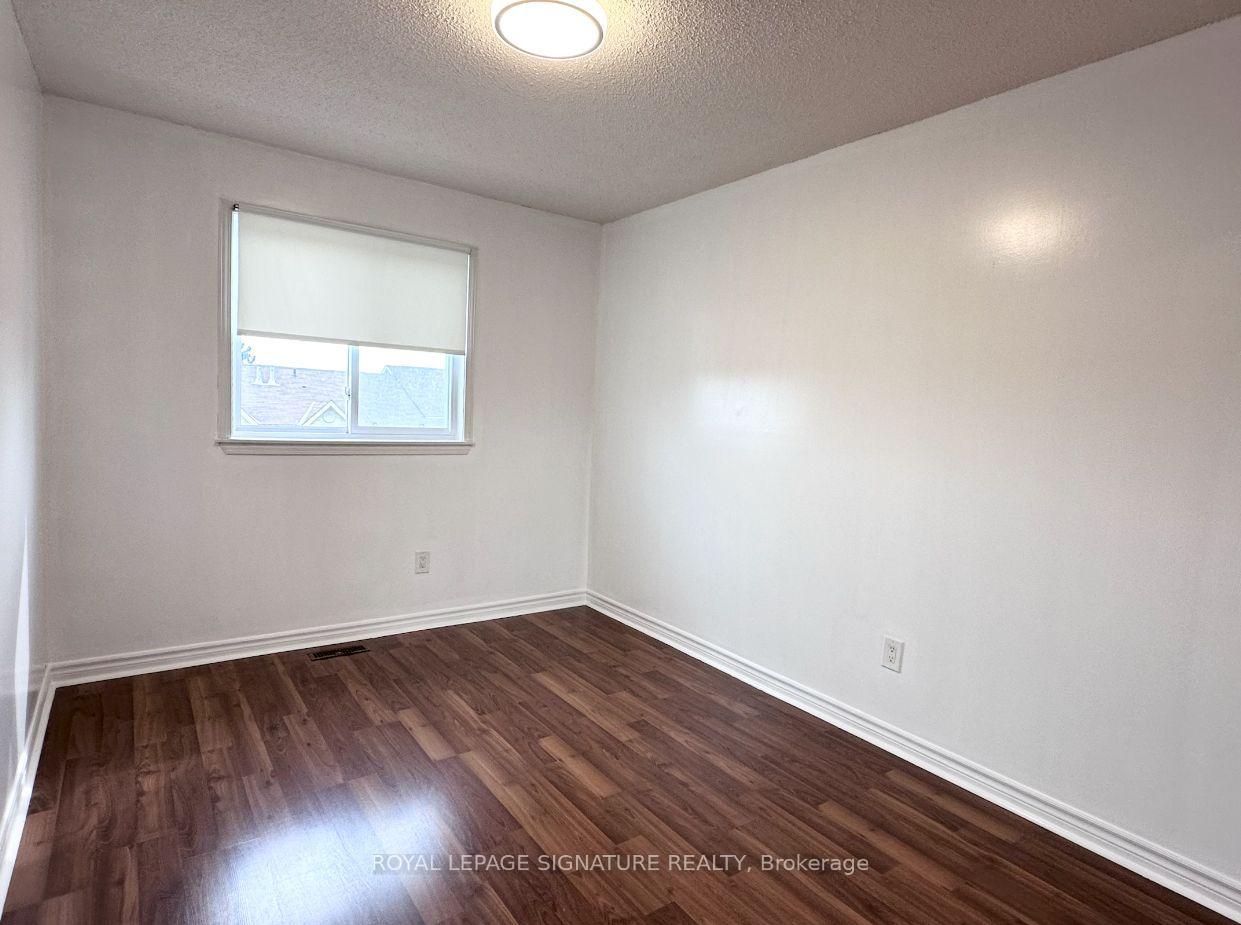 Photo 16 of 602 Gibney Crescent, Newmarket, Summerhill Estates — HOMEH