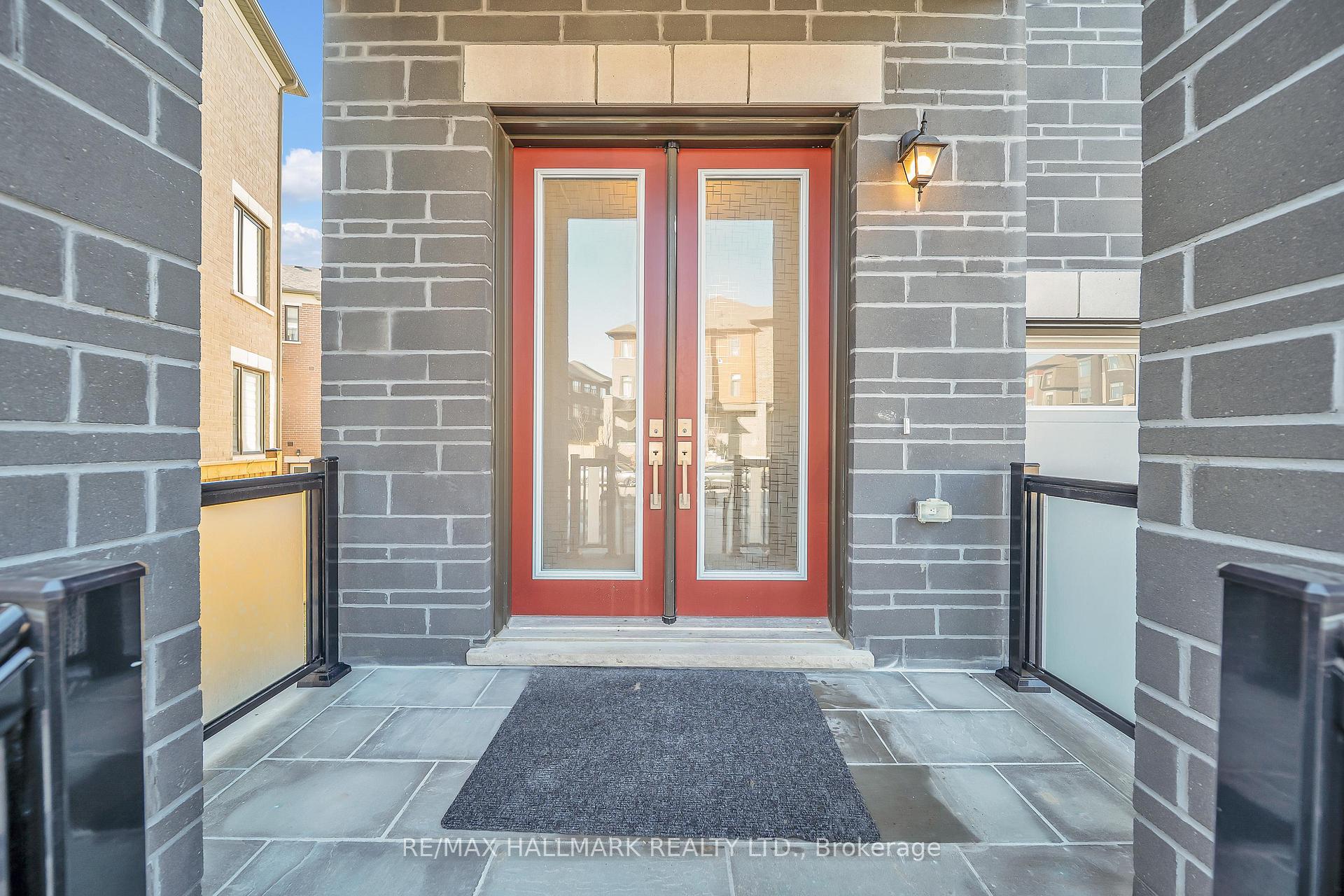 Photo 6 of 948 Isaac Phillips Way, Newmarket, Summerhill Estates — HOMEH