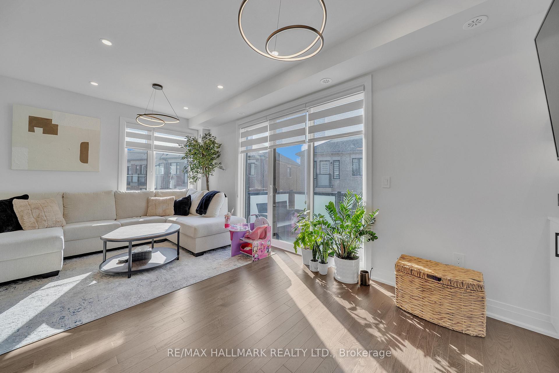 Photo 19 of 948 Isaac Phillips Way, Newmarket, Summerhill Estates — HOMEH