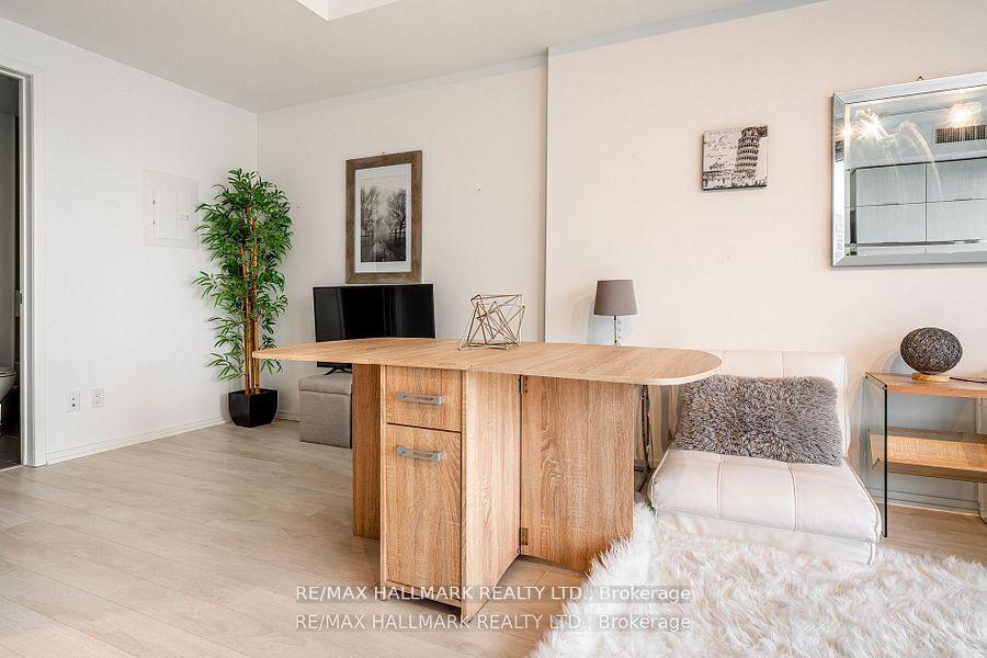 Photo 24 of Unit 5408, 197 Yonge Street, Toronto, Church-Yonge Corridor — HOMEH
