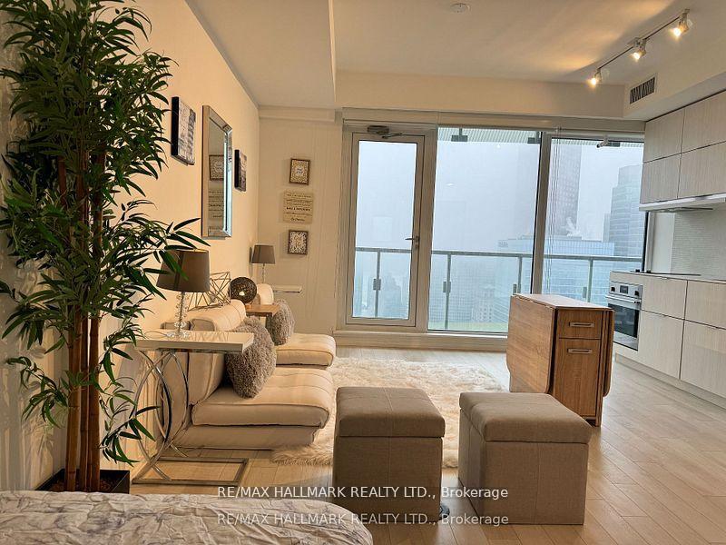 Photo 28 of Unit 5408, 197 Yonge Street, Toronto, Church-Yonge Corridor — HOMEH