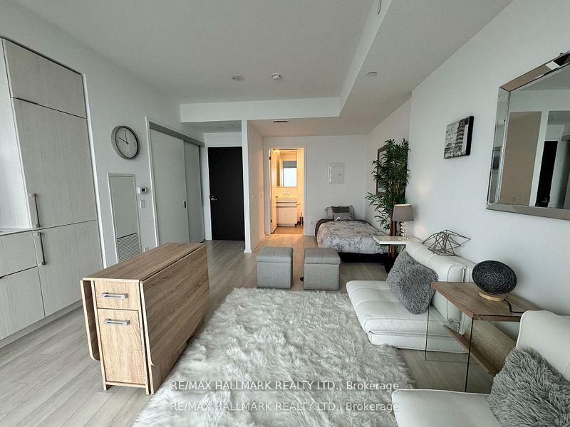 Photo 34 of Unit 5408, 197 Yonge Street, Toronto, Church-Yonge Corridor — HOMEH