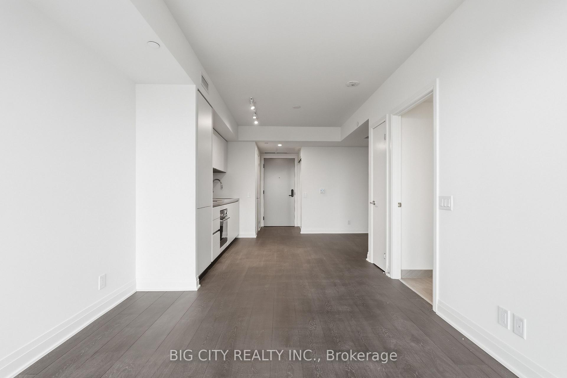 Photo 12 of Unit 1708, 25 Frederick Todd Way, Toronto, Thorncliffe Park — HOMEH