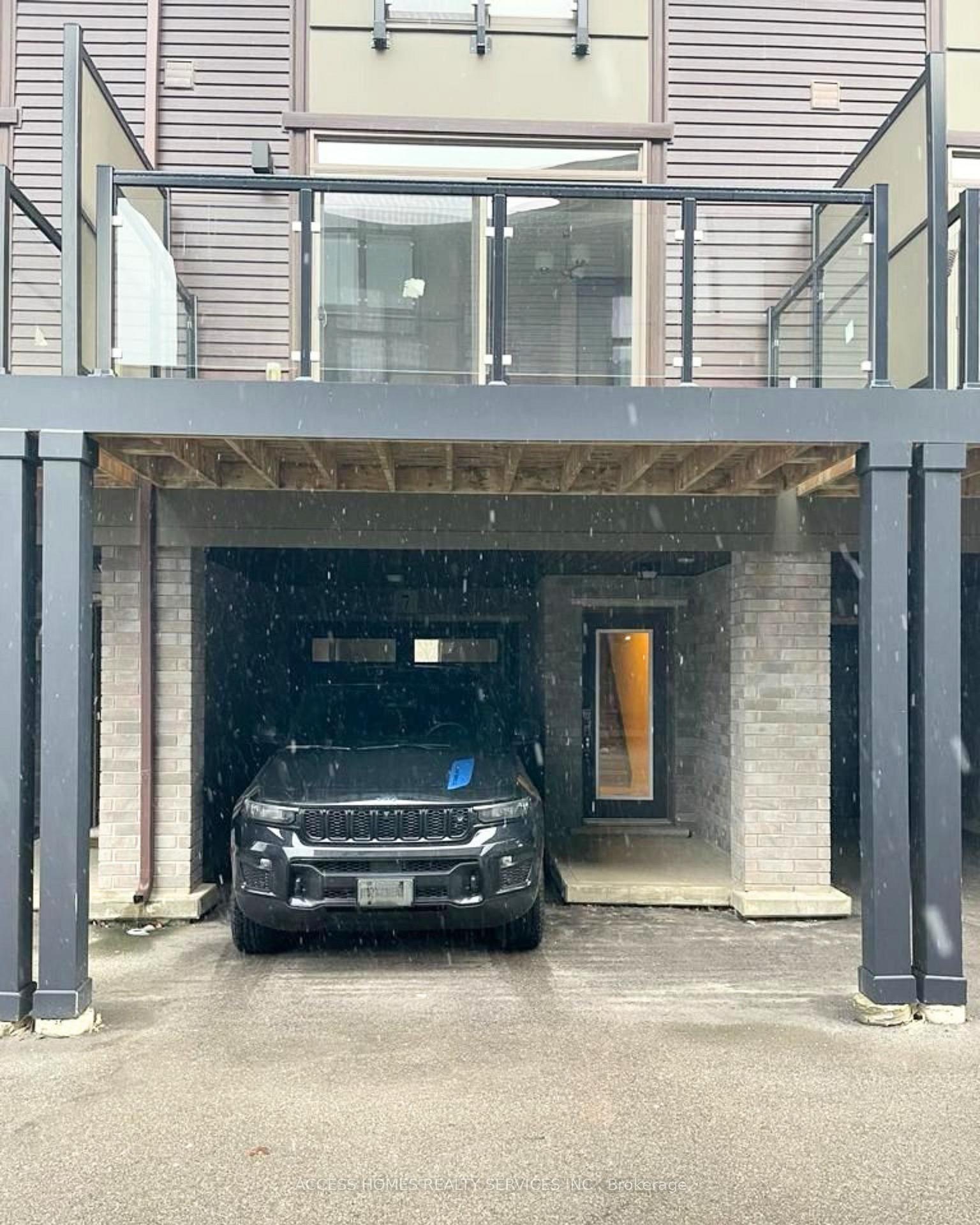 Photo 1 of Unit 7, 23 Echovalley Drive, Hamilton, Stoney Creek Mountain — HOMEH