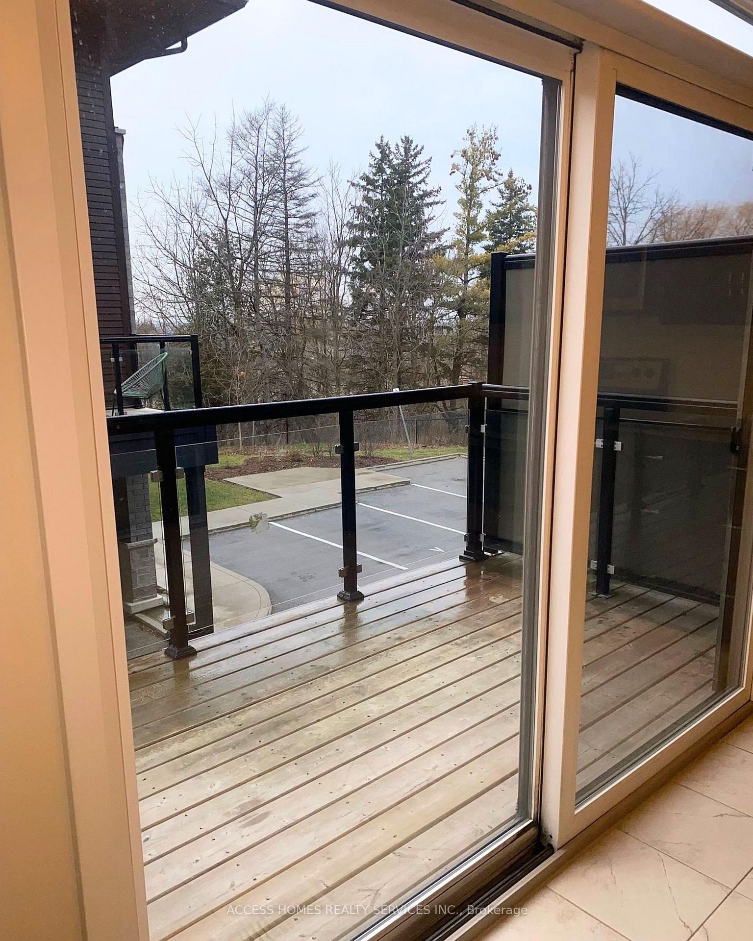 Photo 5 of Unit 7, 23 Echovalley Drive, Hamilton, Stoney Creek Mountain — HOMEH