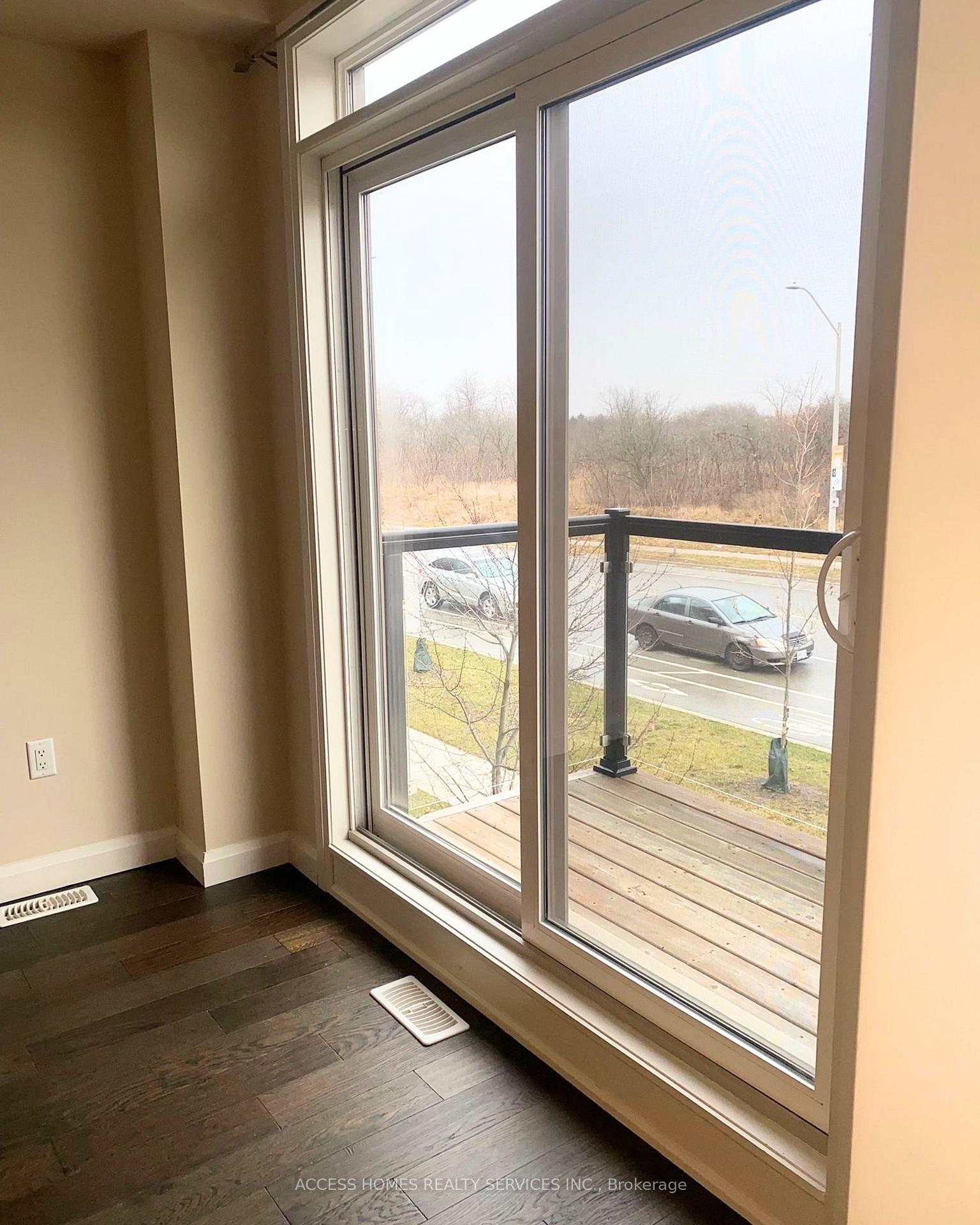 Photo 7 of Unit 7, 23 Echovalley Drive, Hamilton, Stoney Creek Mountain — HOMEH