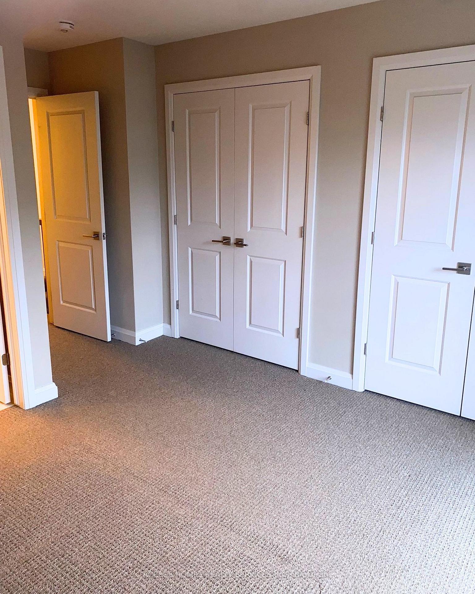 Photo 10 of Unit 7, 23 Echovalley Drive, Hamilton, Stoney Creek Mountain — HOMEH