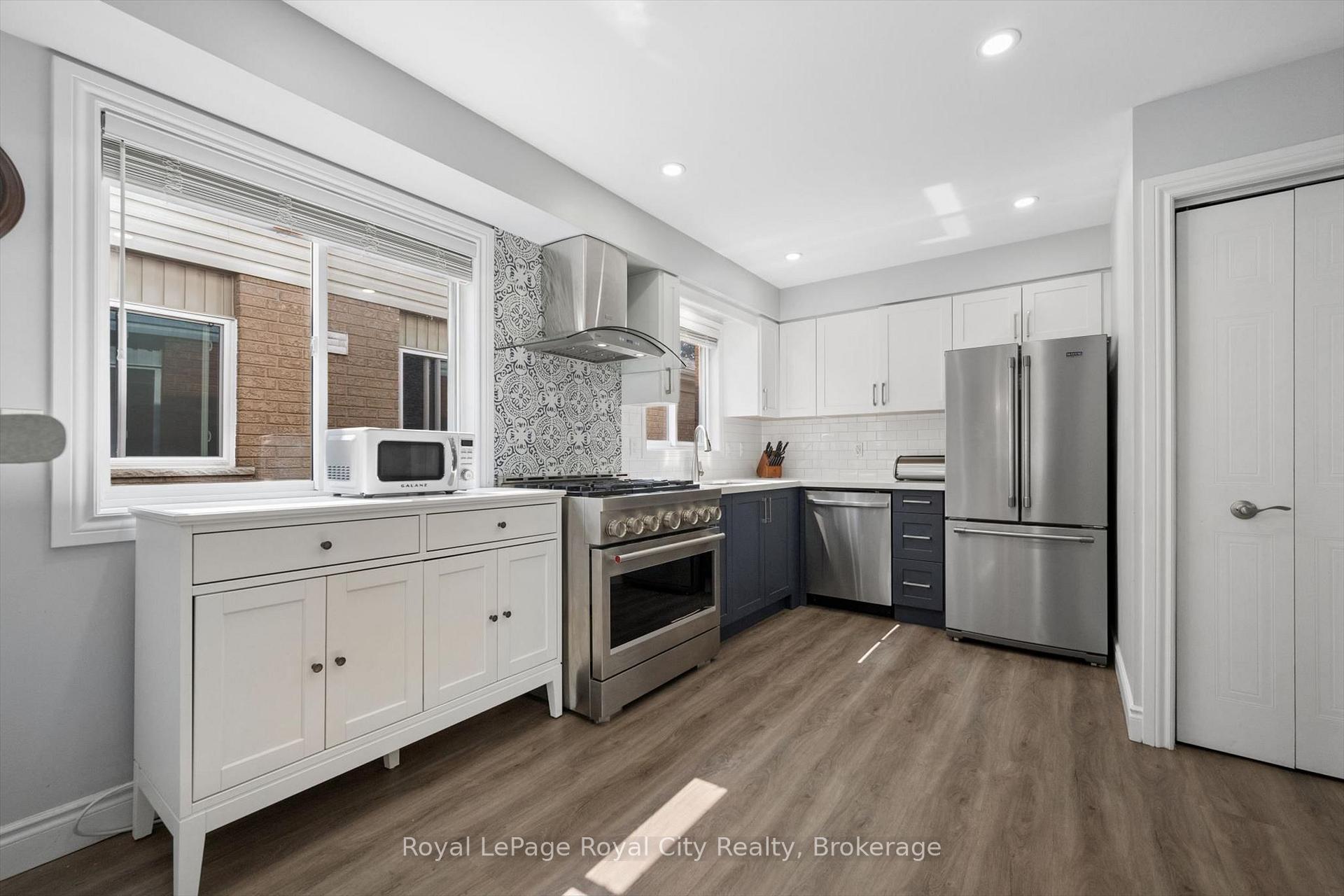 Photo 4 of 63 Starview Crescent, Guelph, Grange Road — HOMEH