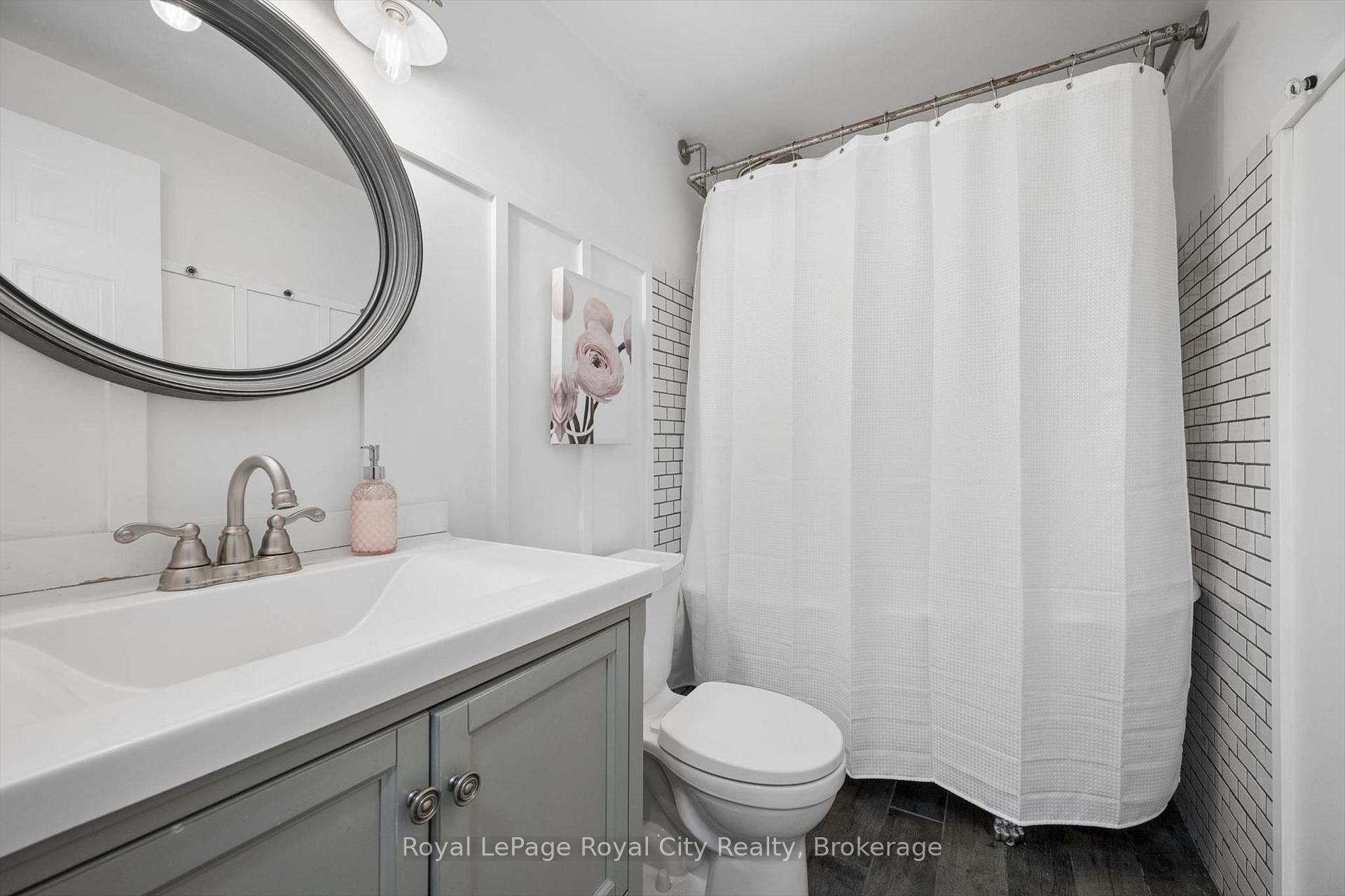 Photo 24 of 63 Starview Crescent, Guelph, Grange Road — HOMEH