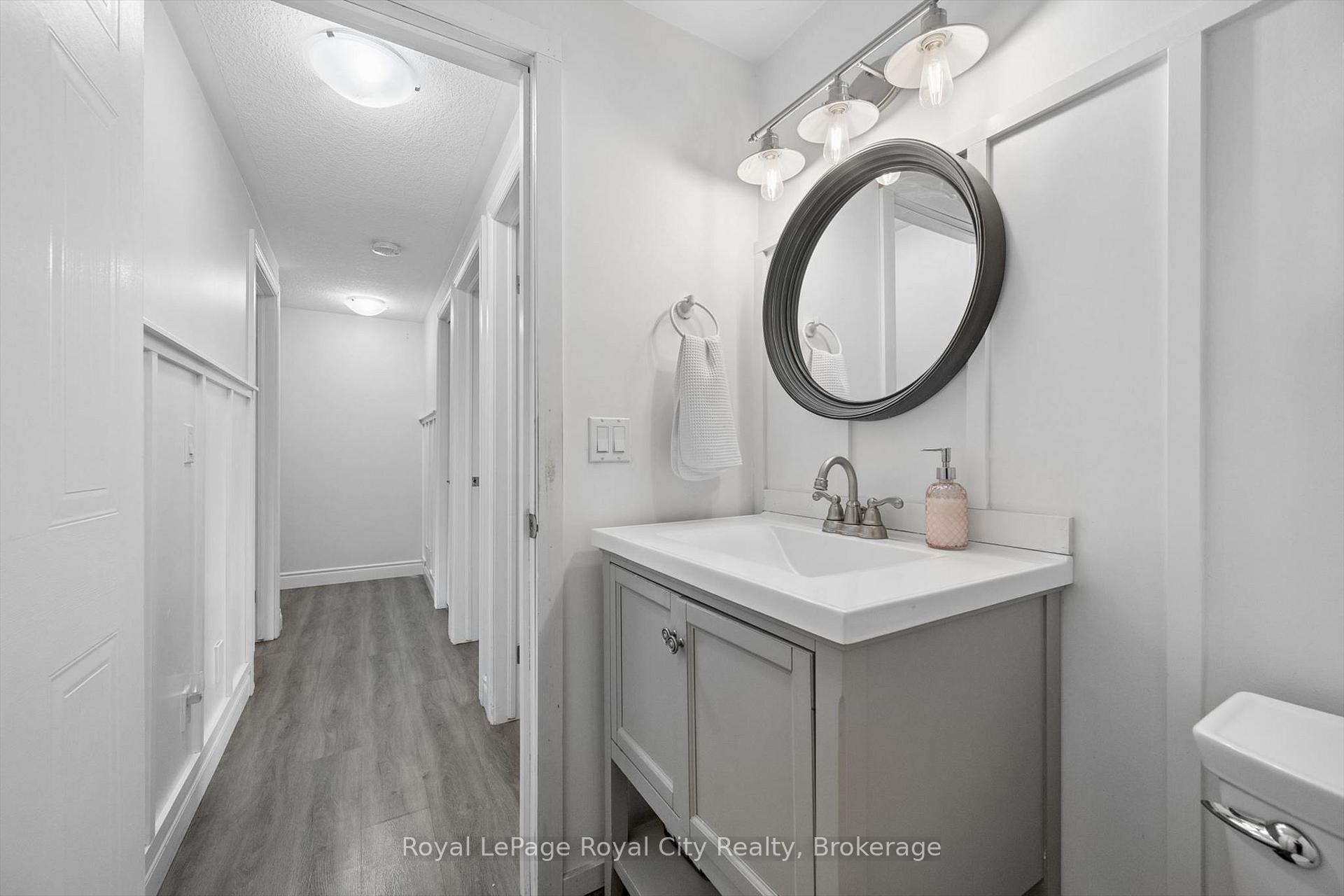 Photo 25 of 63 Starview Crescent, Guelph, Grange Road — HOMEH