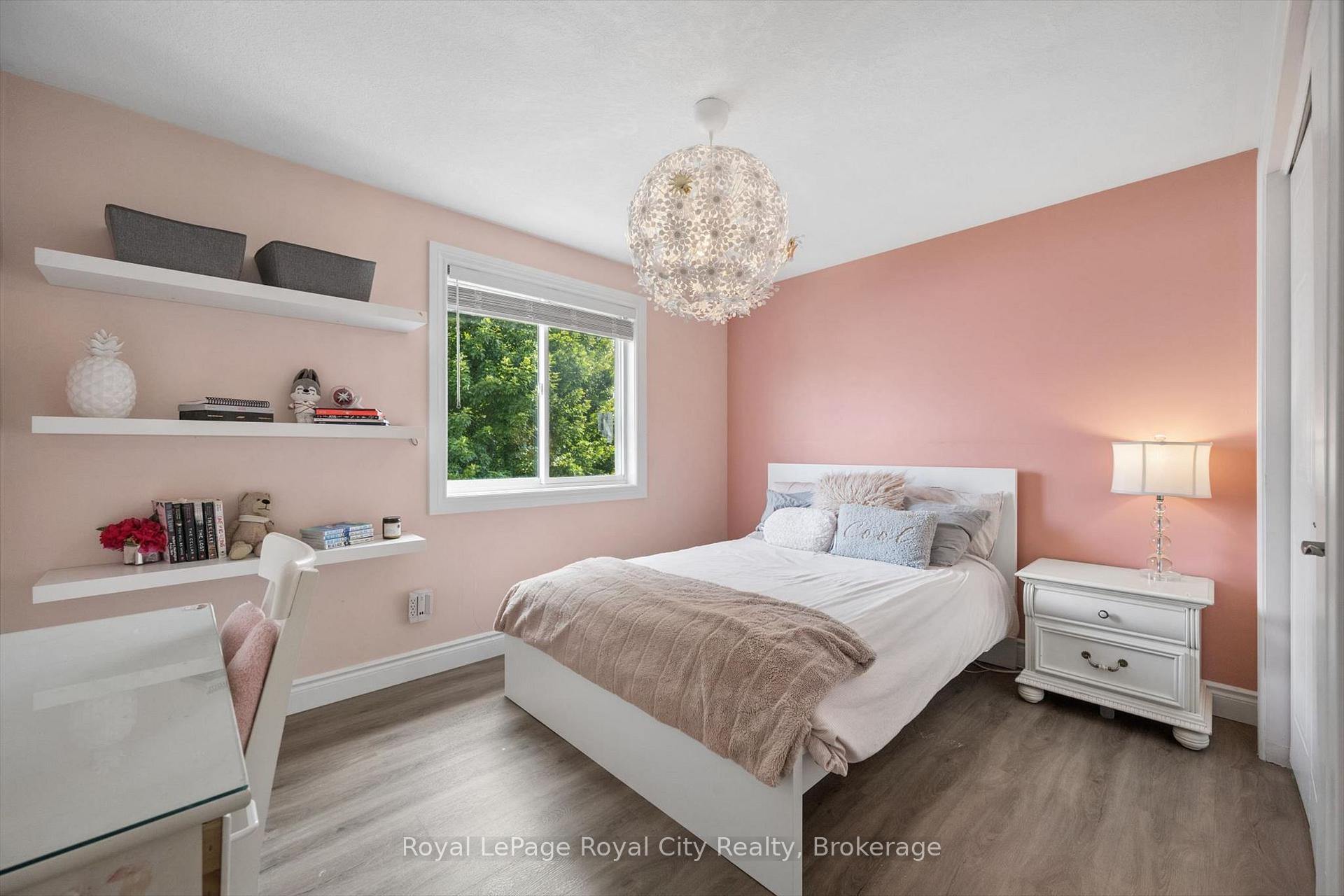 Photo 27 of 63 Starview Crescent, Guelph, Grange Road — HOMEH