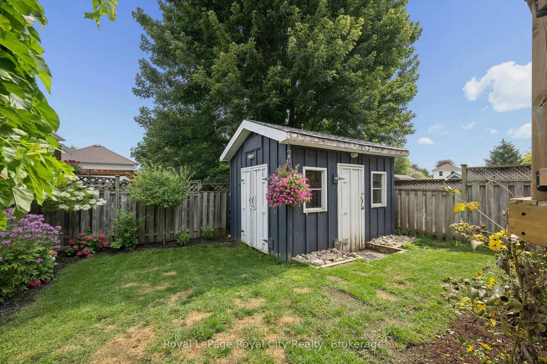 Photo 39 of 63 Starview Crescent, Guelph, Grange Road — HOMEH