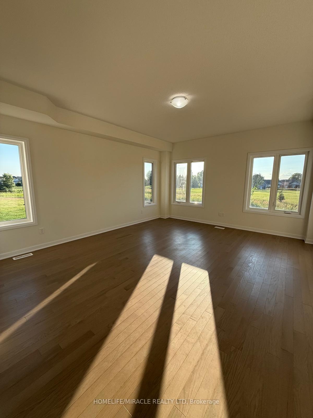 Photo 9 of 76 Golf Links Drive, Loyalist, Bath — HOMEH