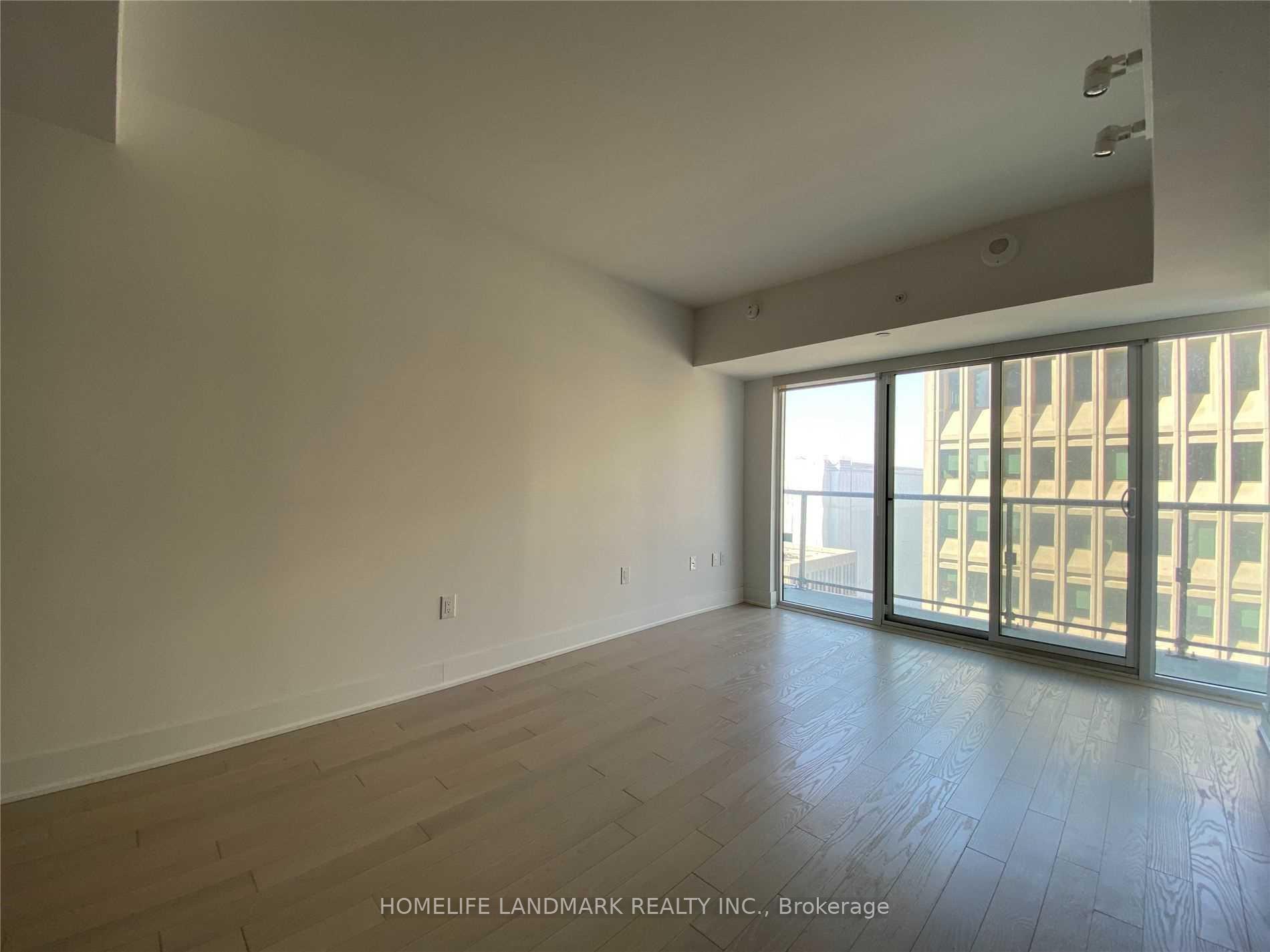 Photo 2 of Unit 1908, 955 Bay Street, Toronto, Bay Street Corridor — HOMEH
