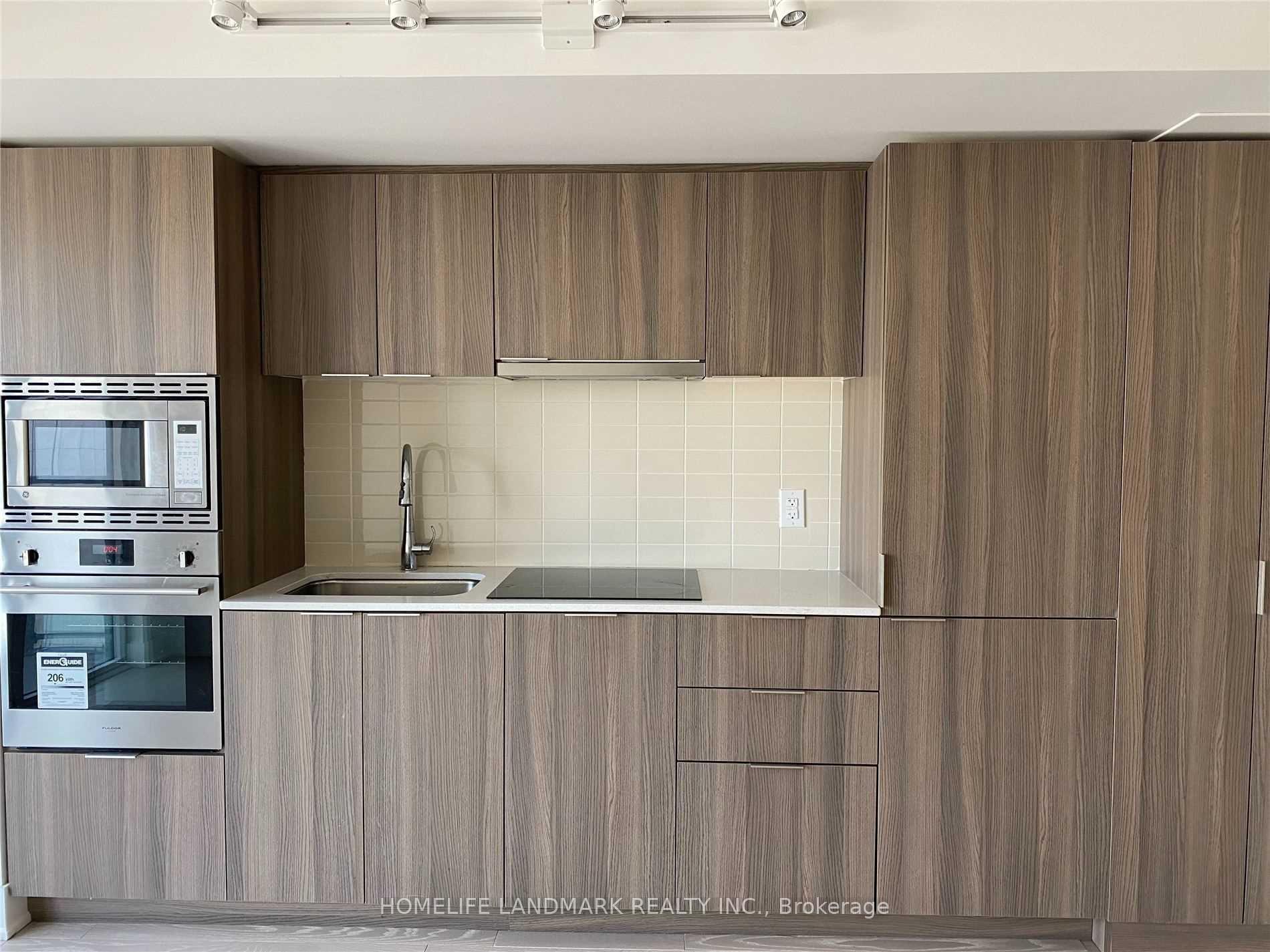 Photo 4 of Unit 1908, 955 Bay Street, Toronto, Bay Street Corridor — HOMEH