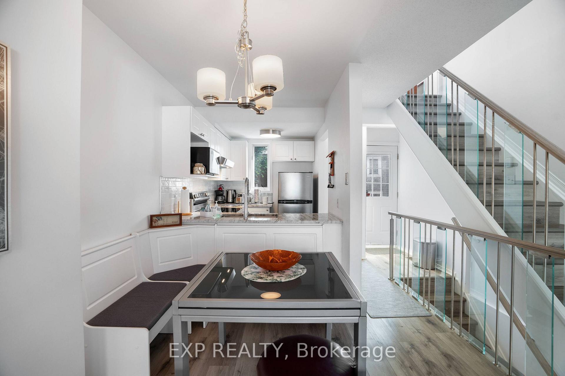 Photo 9 of 166 Forward Avenue, Ottawa, Mechanicsville — HOMEH