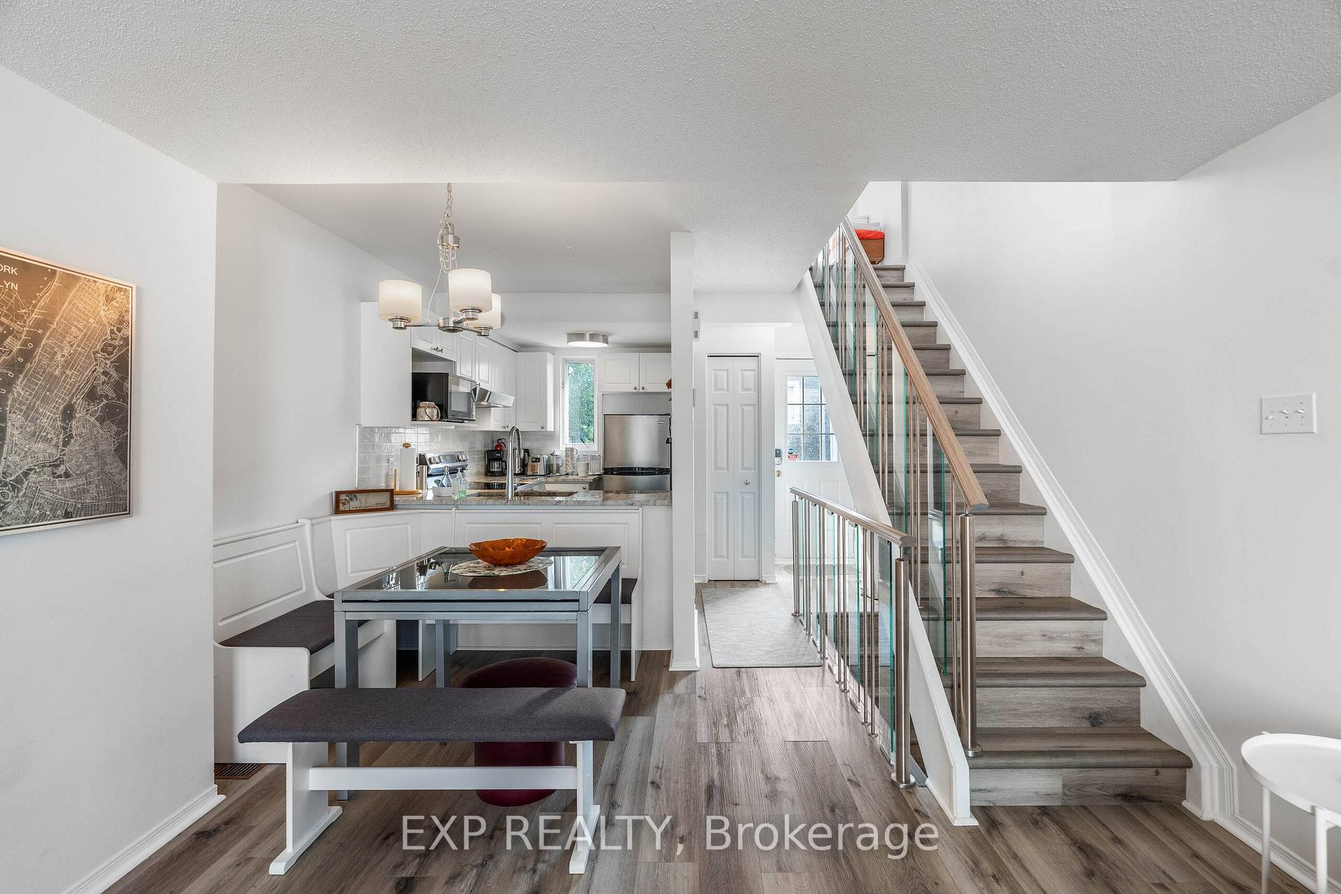 Photo 10 of 166 Forward Avenue, Ottawa, Mechanicsville — HOMEH