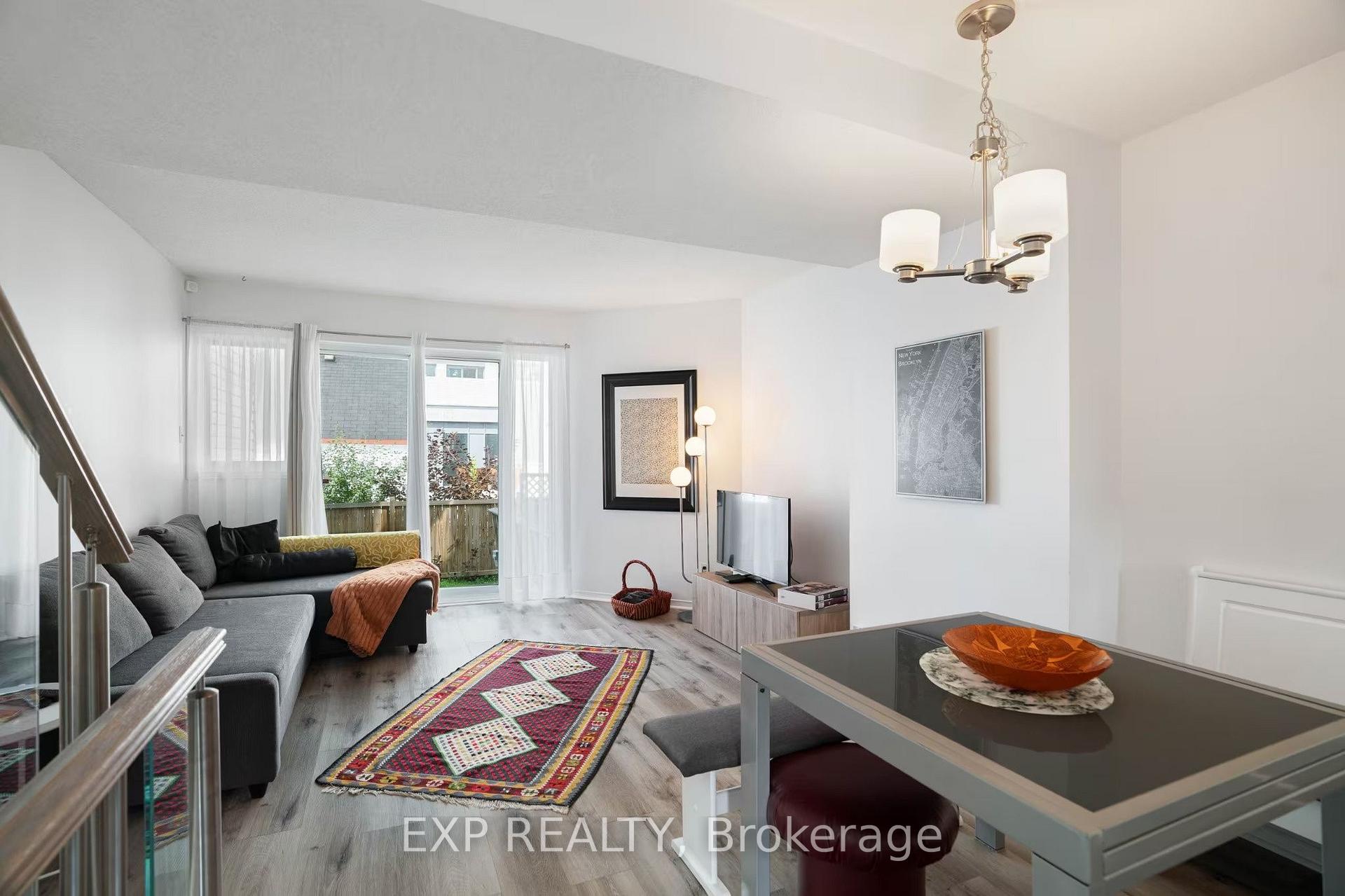 Photo 12 of 166 Forward Avenue, Ottawa, Mechanicsville — HOMEH