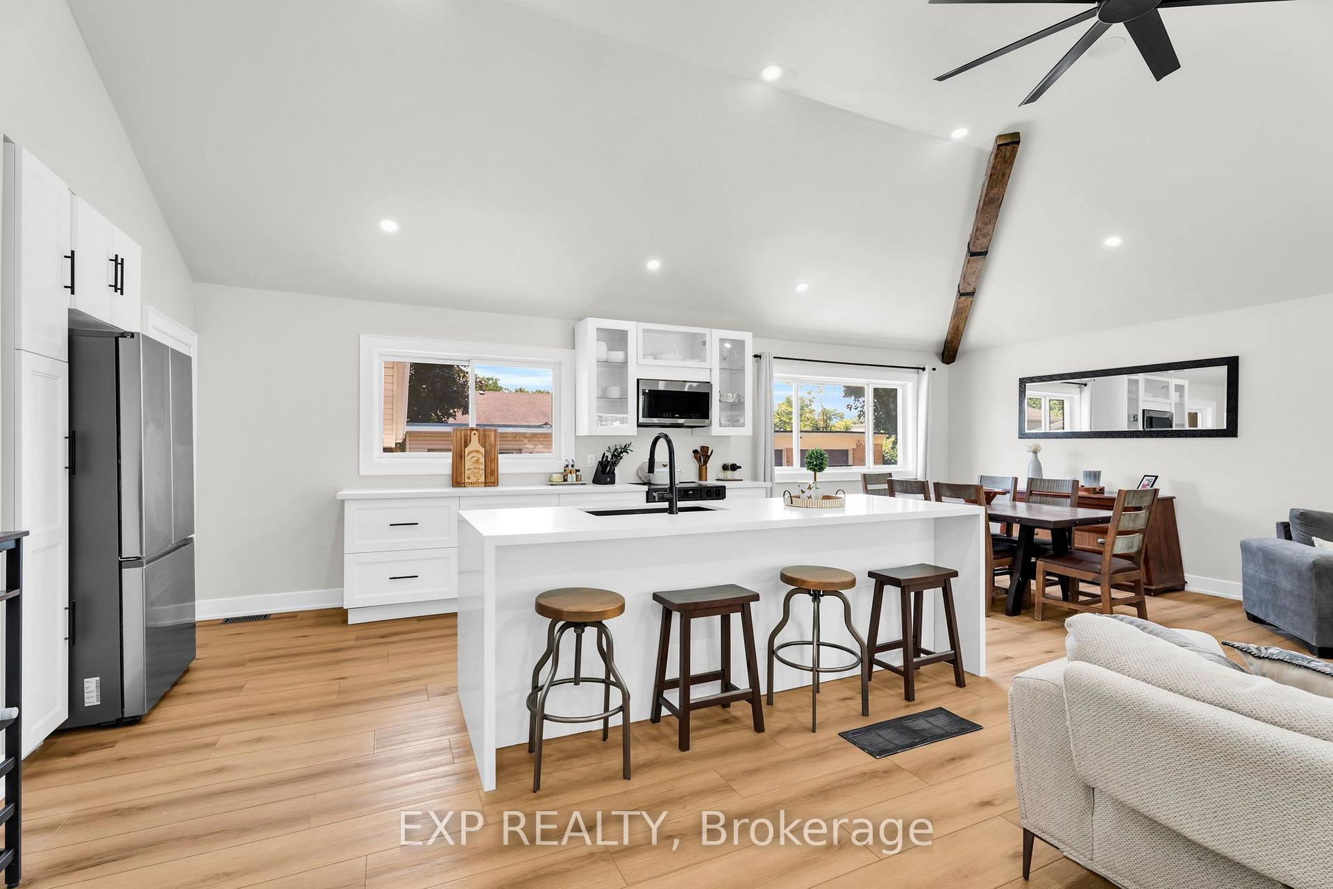 Photo 10 of 19 Woodman Drive, Brantford, Echo Place — HOMEH