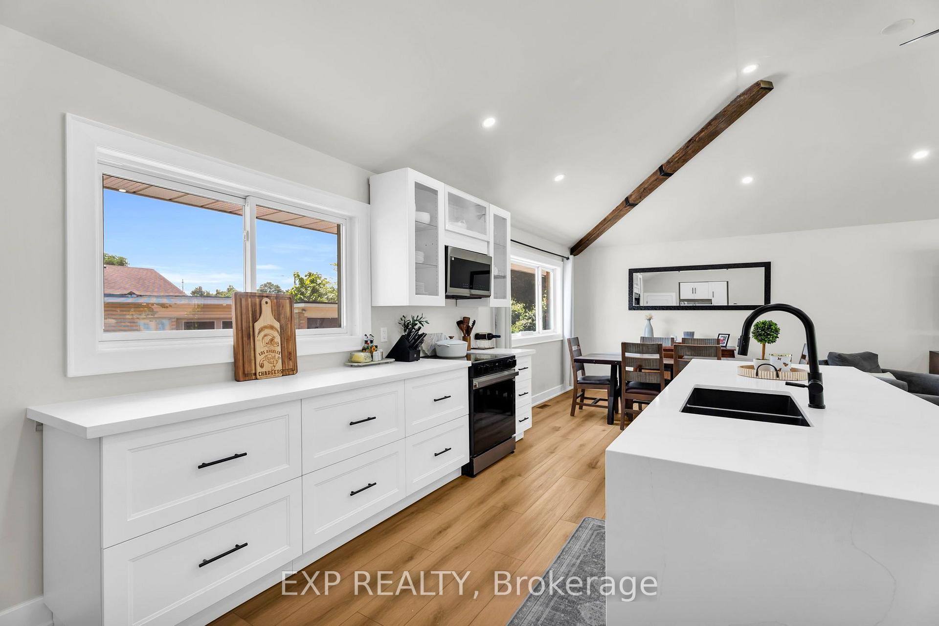 Photo 14 of 19 Woodman Drive, Brantford, Echo Place — HOMEH