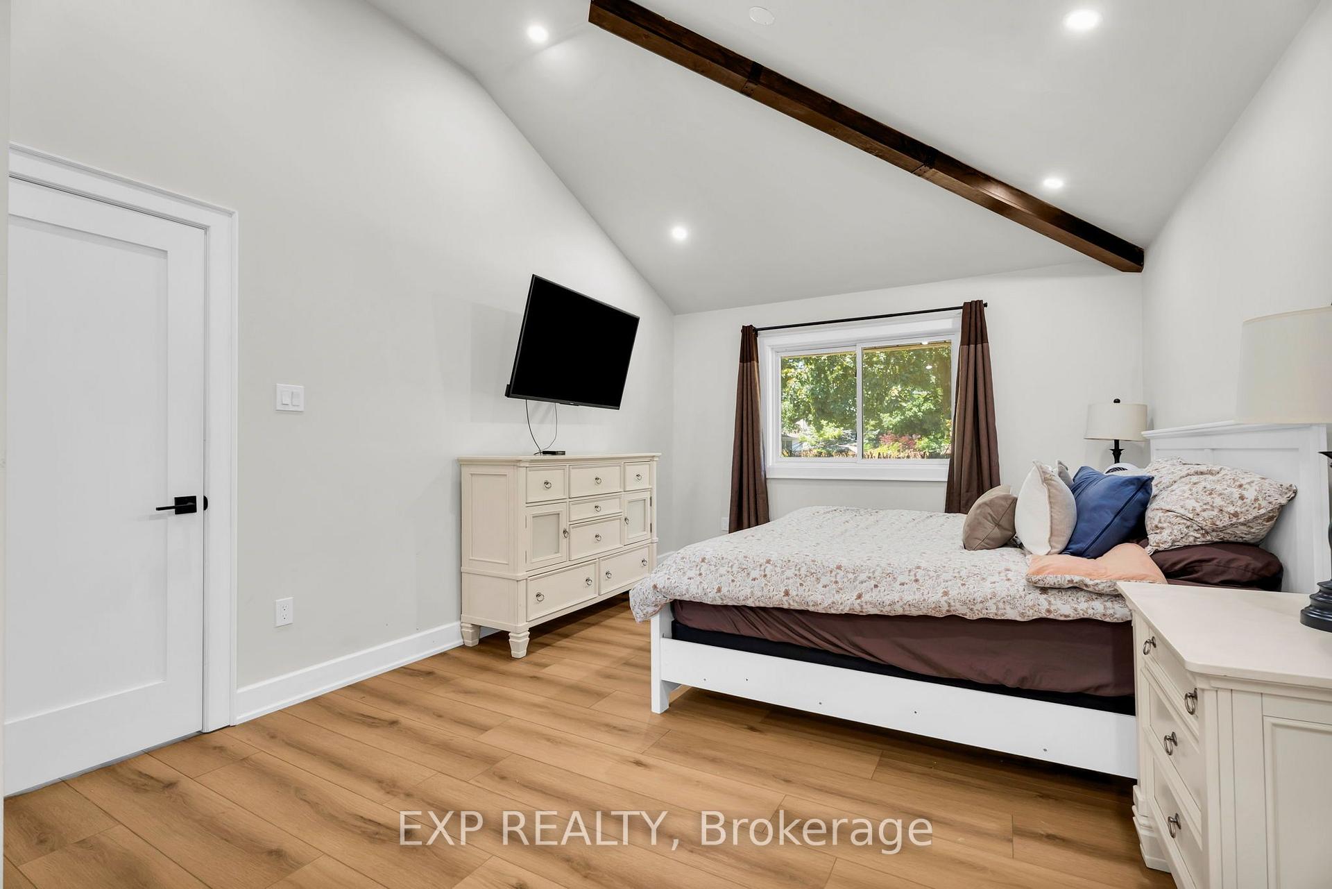 Photo 23 of 19 Woodman Drive, Brantford, Echo Place — HOMEH