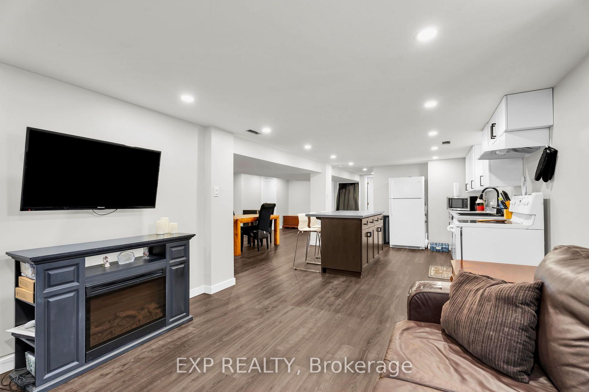 Photo 33 of 19 Woodman Drive, Brantford, Echo Place — HOMEH
