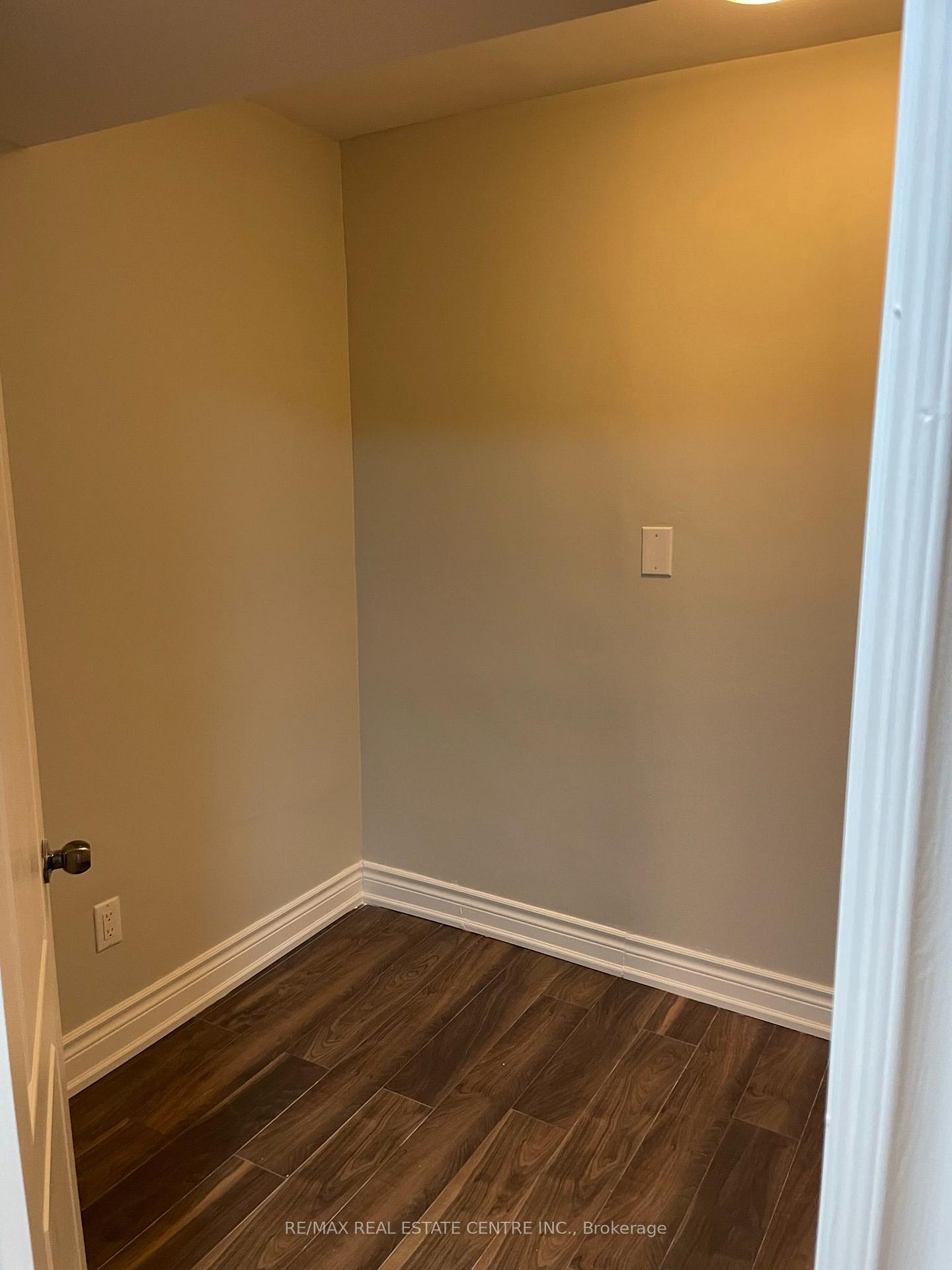 Photo 6 of Unit (Bsmt), 21 Buster Drive, Brampton, Bram West — HOMEH