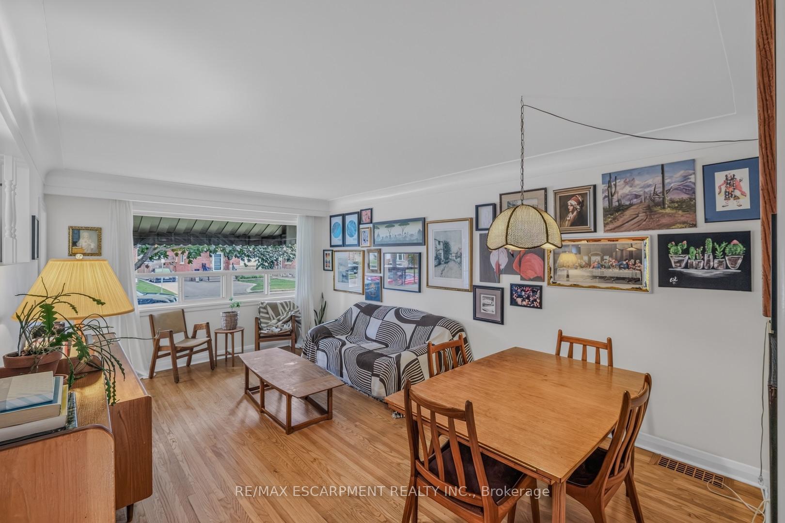 Photo 10 of 66 Paling Court, Hamilton, Homeside — HOMEH