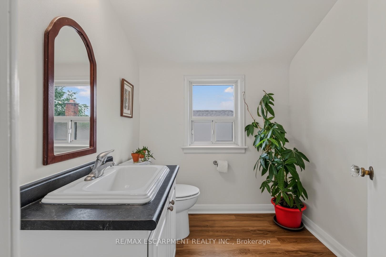 Photo 29 of 66 Paling Court, Hamilton, Homeside — HOMEH