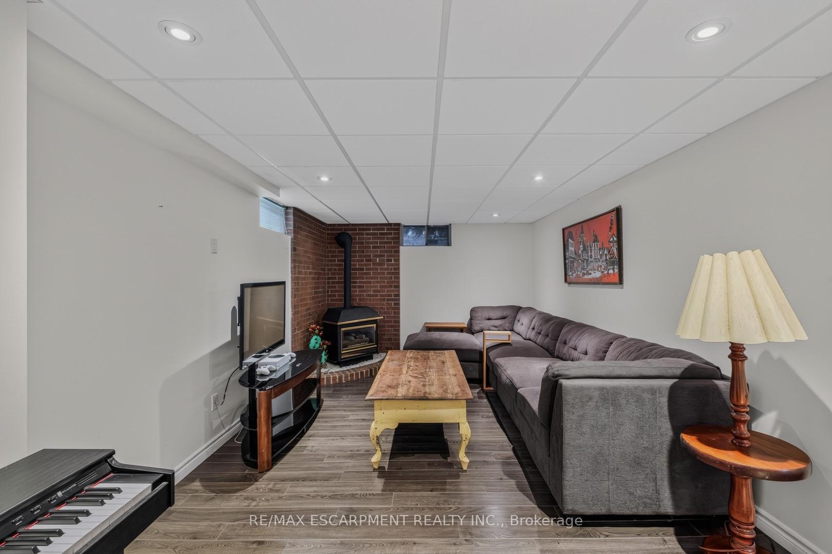 Photo 32 of 66 Paling Court, Hamilton, Homeside — HOMEH