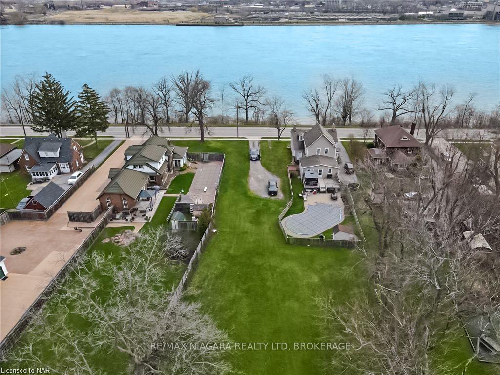 Photo 2 of Niagara Boulevard, Fort Erie, Central — HOMEH