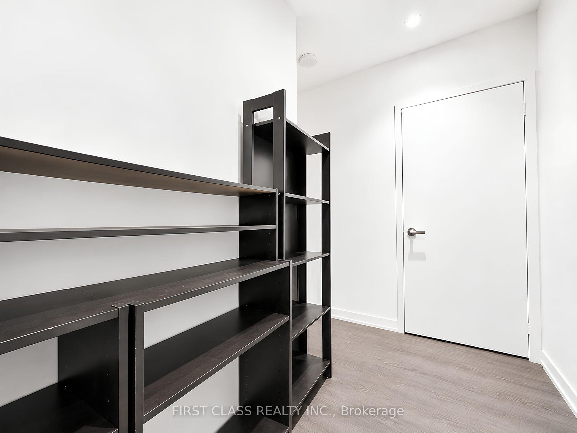 Photo 9 of Unit 3810, 100 Harbour Street, Toronto, Waterfront Communities — HOMEH