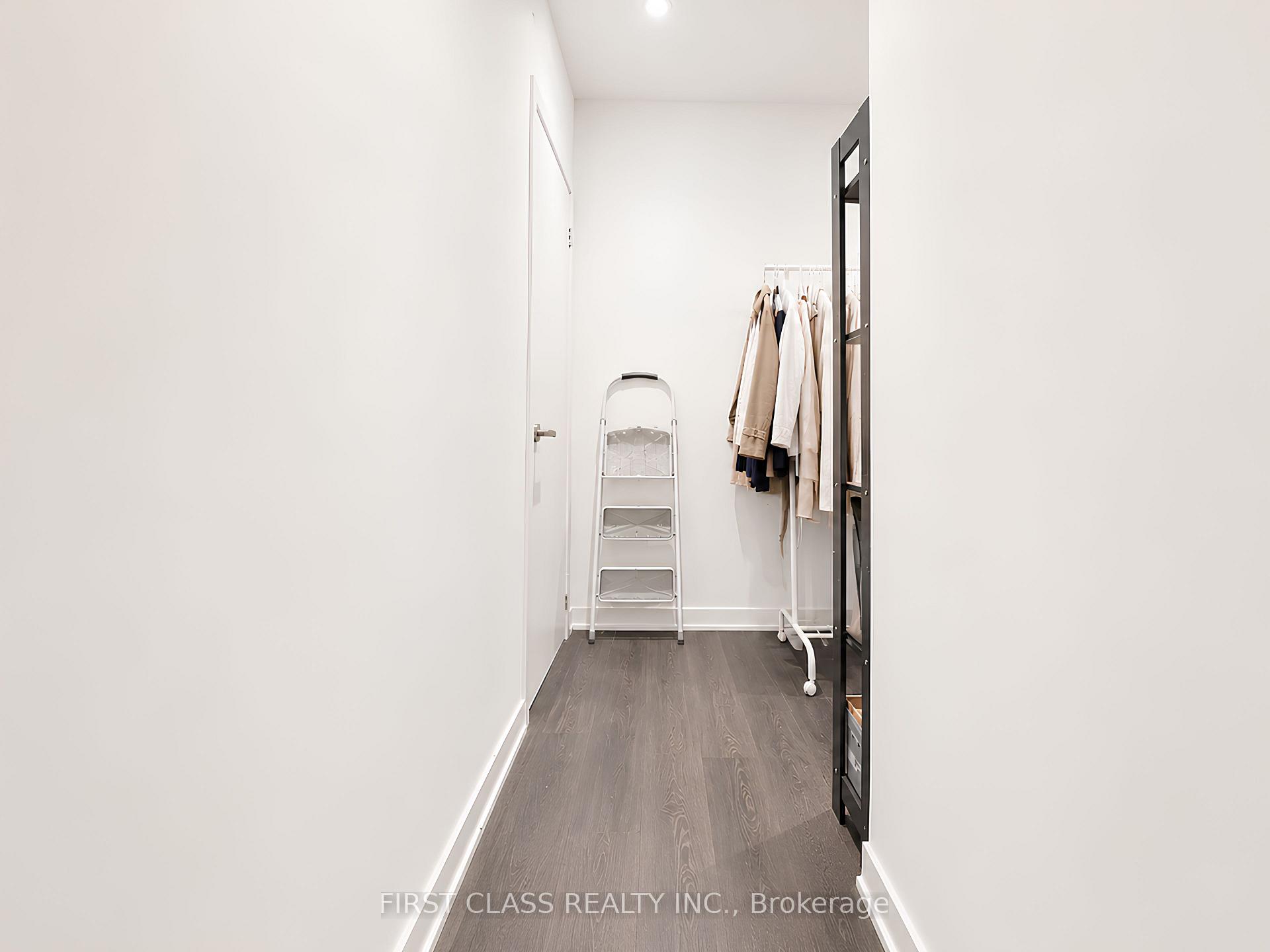 Photo 10 of Unit 3810, 100 Harbour Street, Toronto, Waterfront Communities — HOMEH