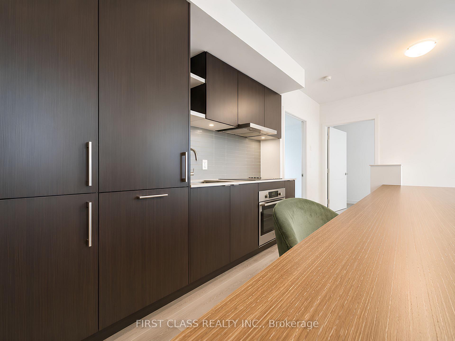 Photo 15 of Unit 3810, 100 Harbour Street, Toronto, Waterfront Communities — HOMEH