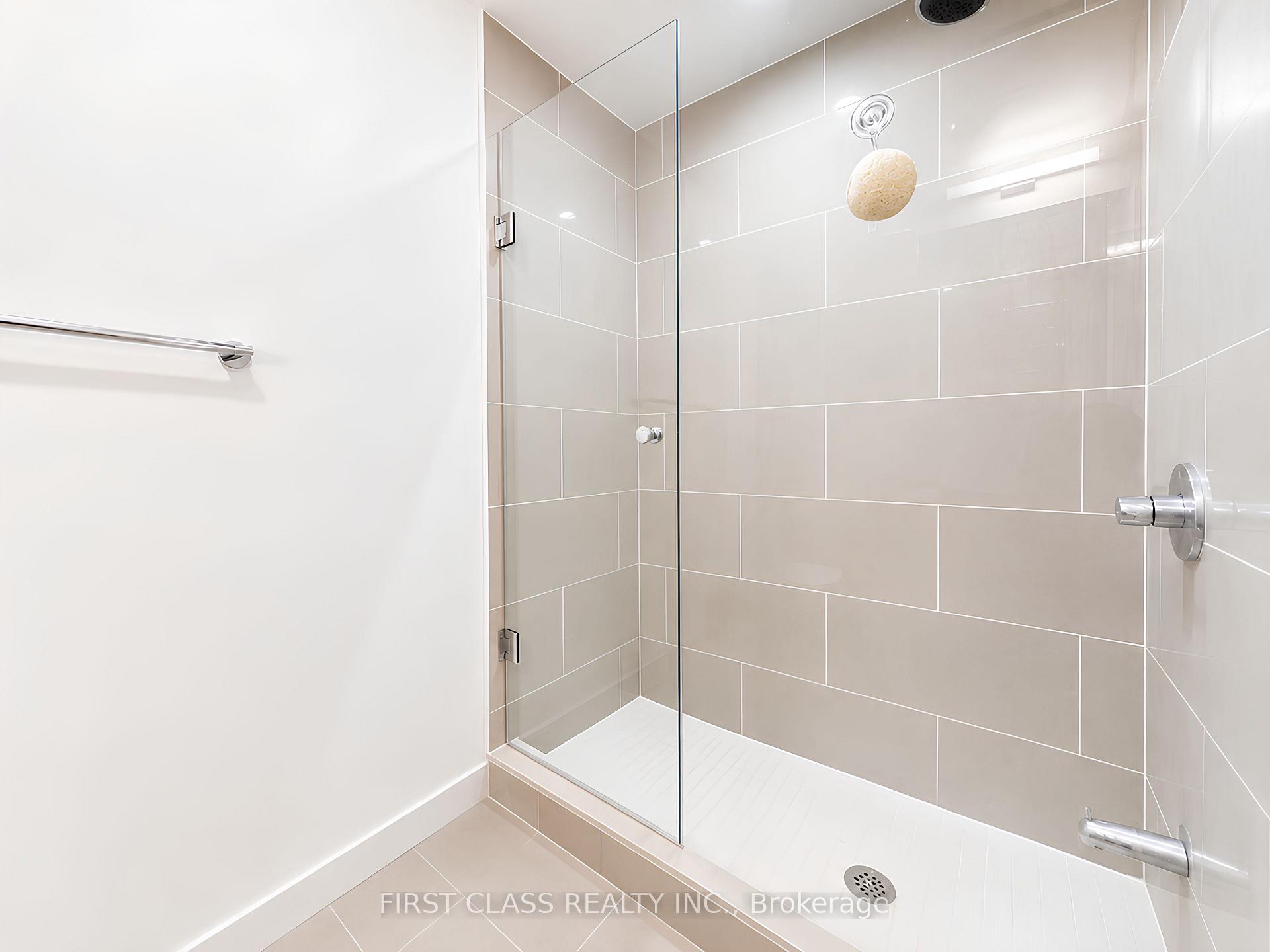 Photo 22 of Unit 3810, 100 Harbour Street, Toronto, Waterfront Communities — HOMEH