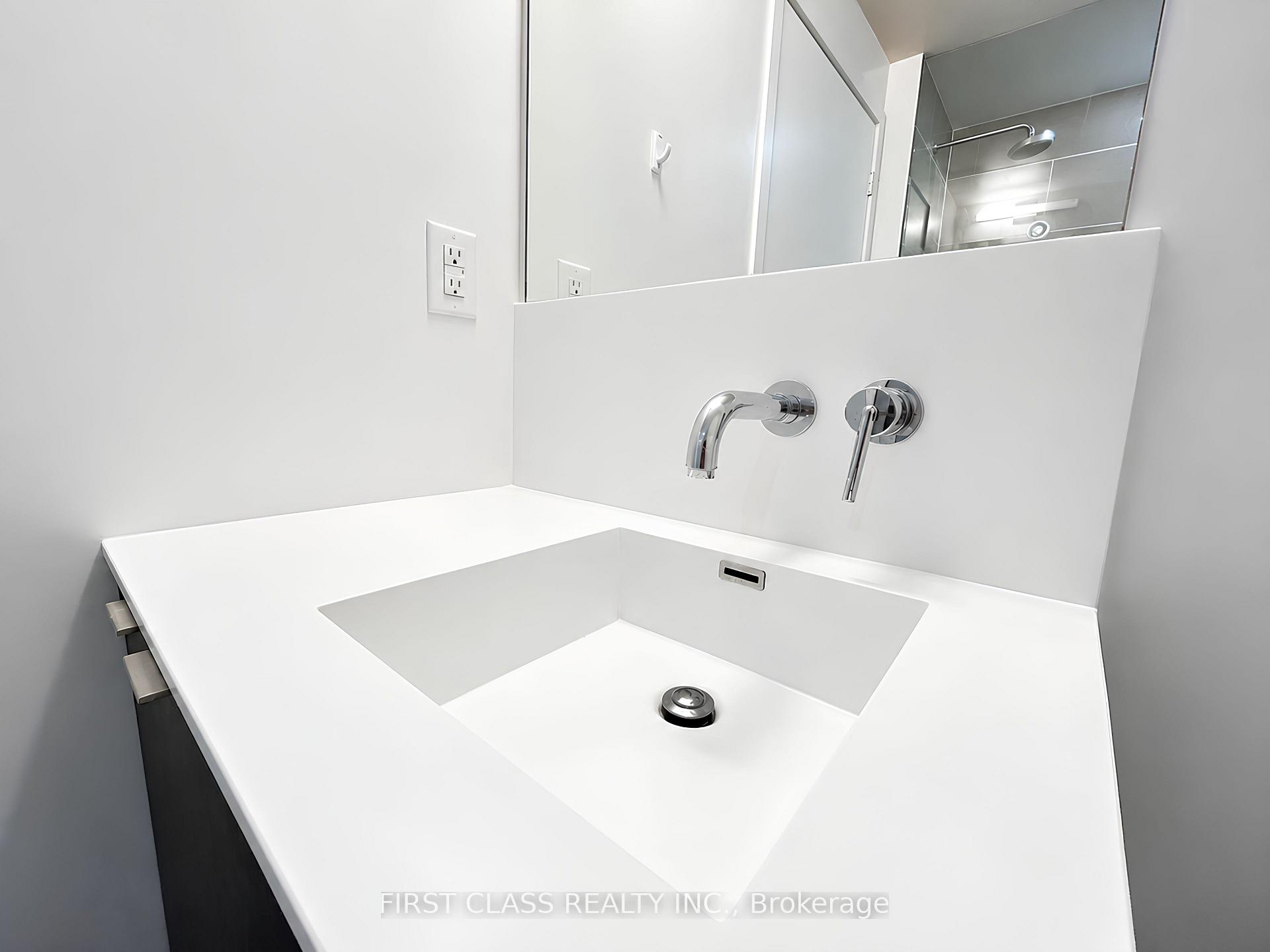 Photo 23 of Unit 3810, 100 Harbour Street, Toronto, Waterfront Communities — HOMEH