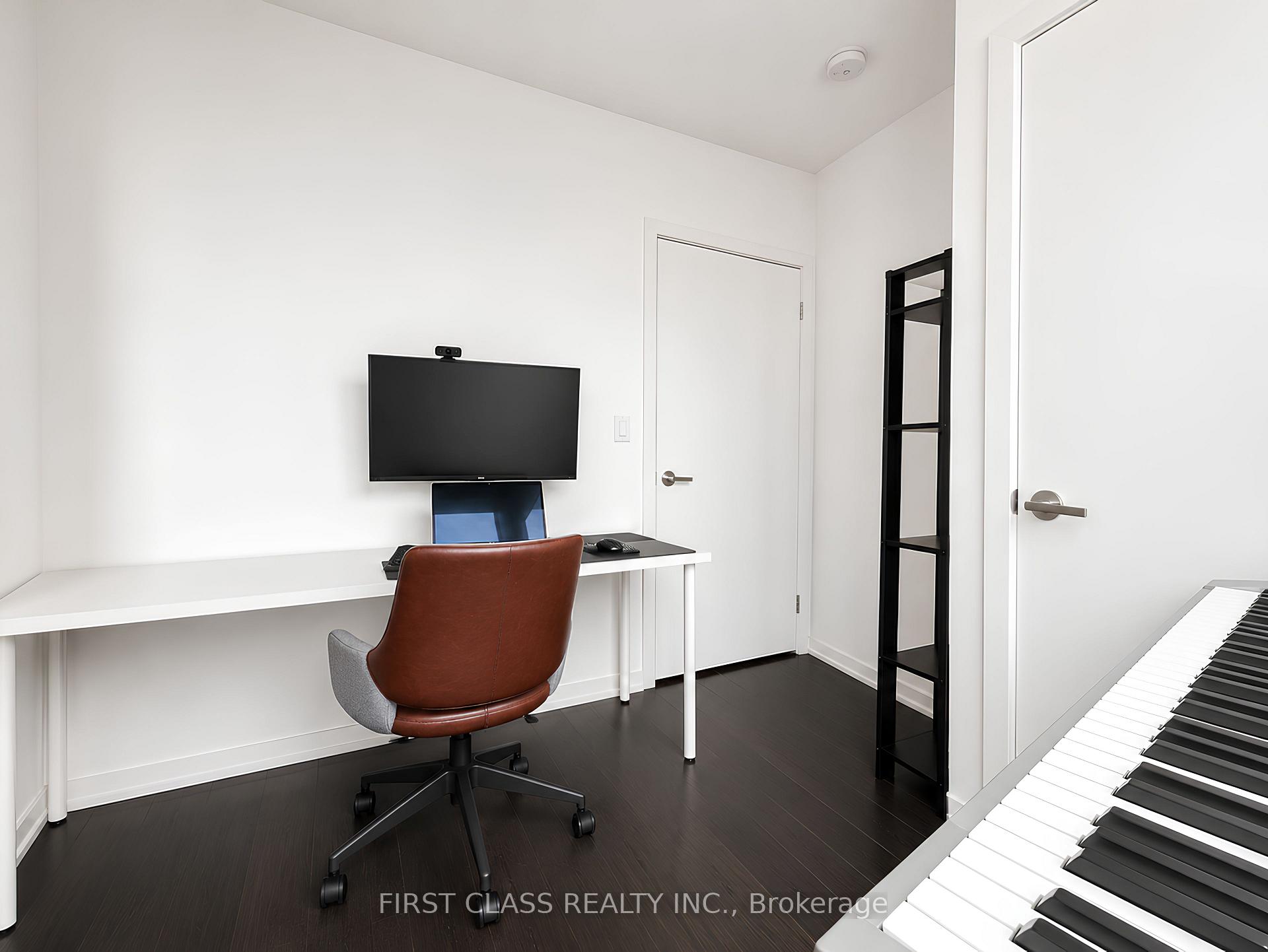 Photo 28 of Unit 3810, 100 Harbour Street, Toronto, Waterfront Communities — HOMEH